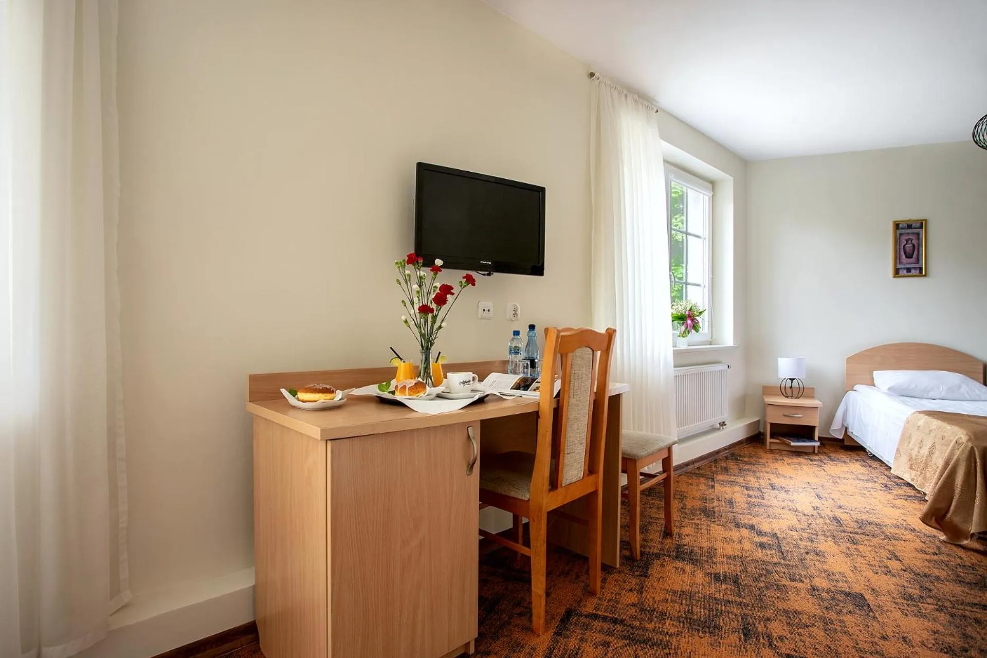 Photo of the whole room in Hotel Zamek