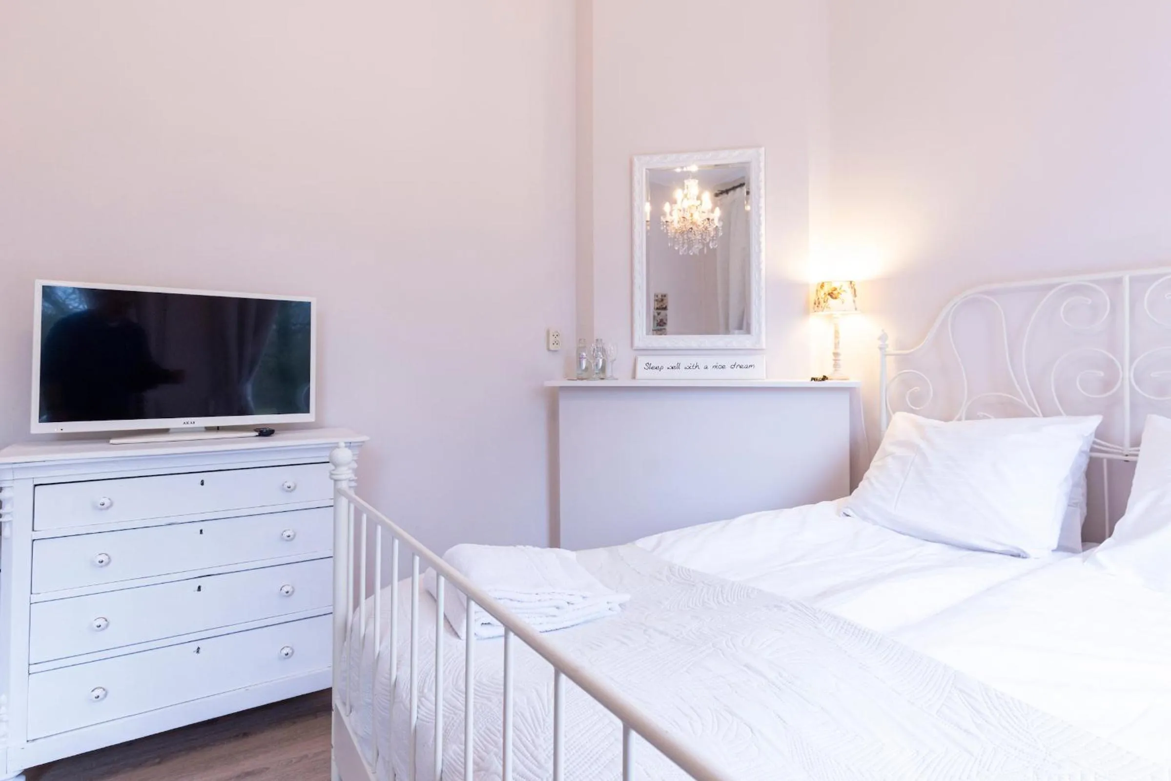 Bed in Bed & Breakfast Rijsterbosch