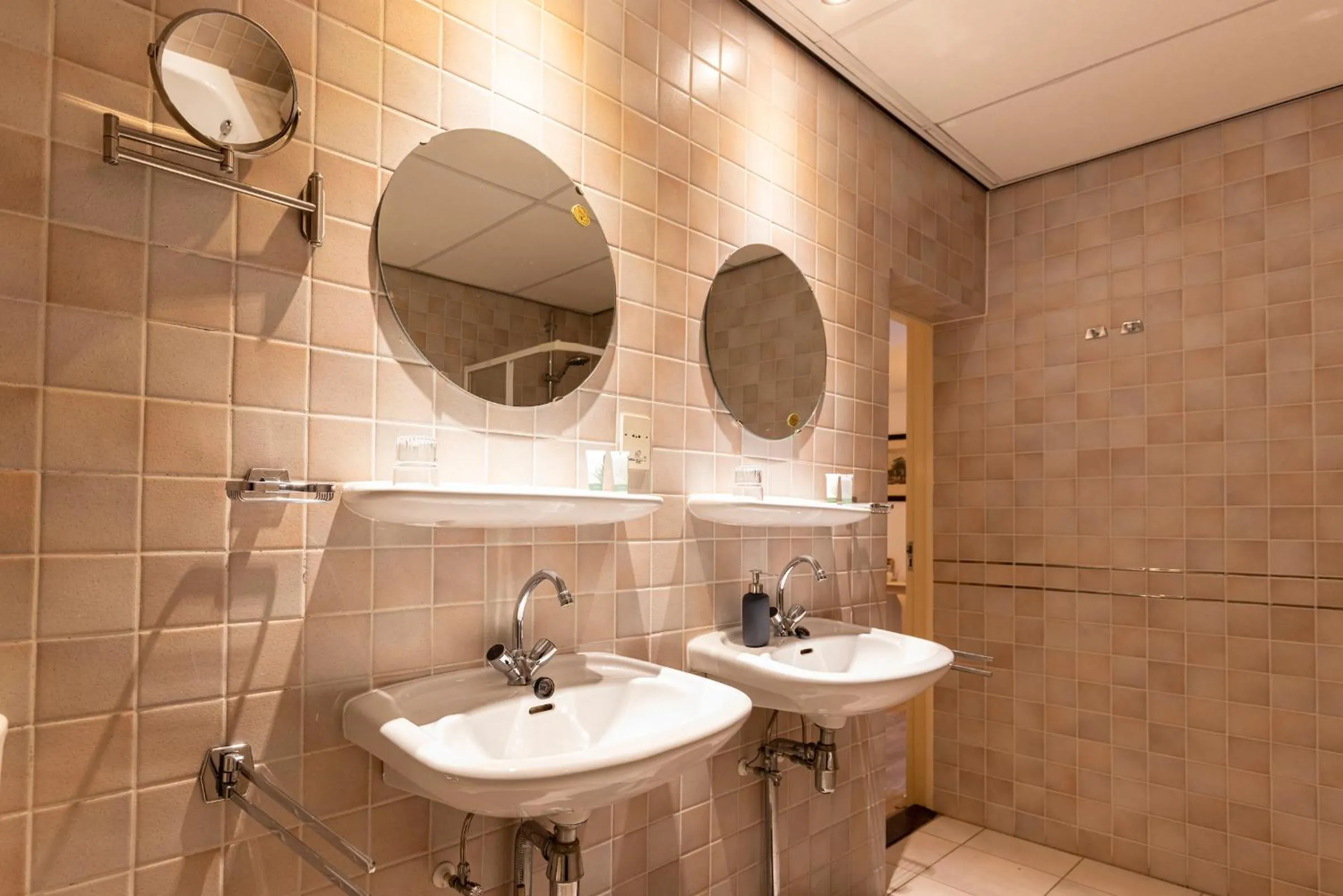 Bathroom in Bed & Breakfast Rijsterbosch