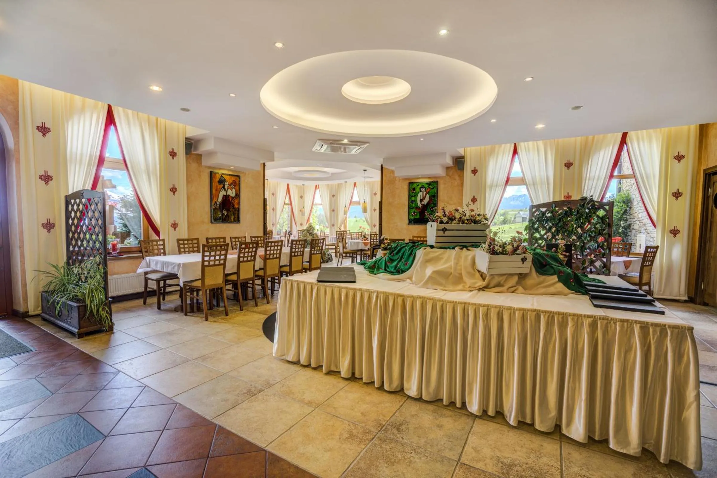 Restaurant/places to eat in Hotel REDYK Ski&Relax