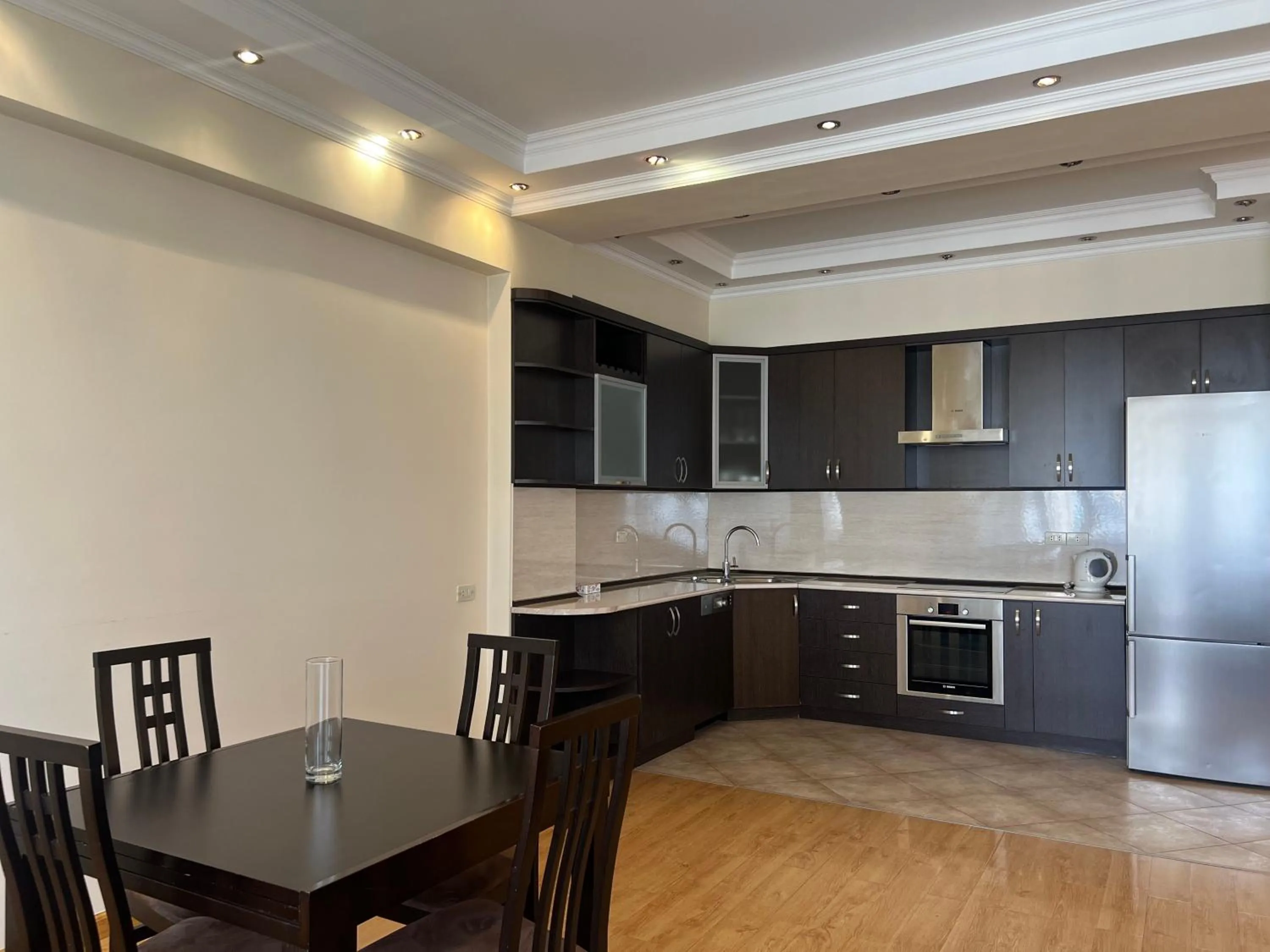 Kitchen or kitchenette in Sweet Home Apart-Hotel