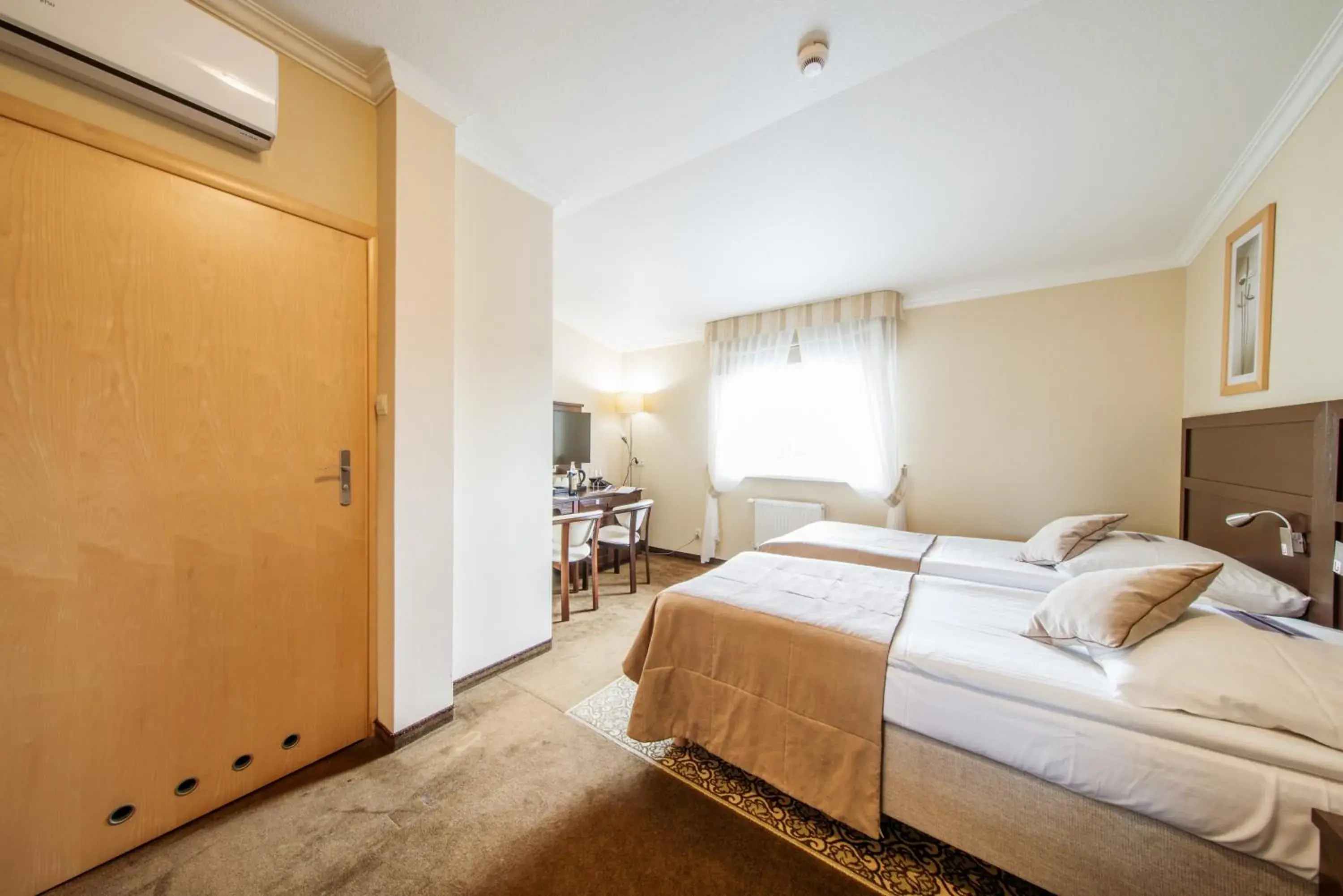 Standard Double or Twin Room in Hotel Aurora Family & SPA Standard Double or Twin Room in Hotel Aurora Family & SPA