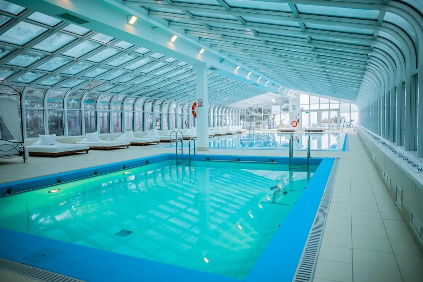 Swimming pool in Hotel Bryza Resort & Spa