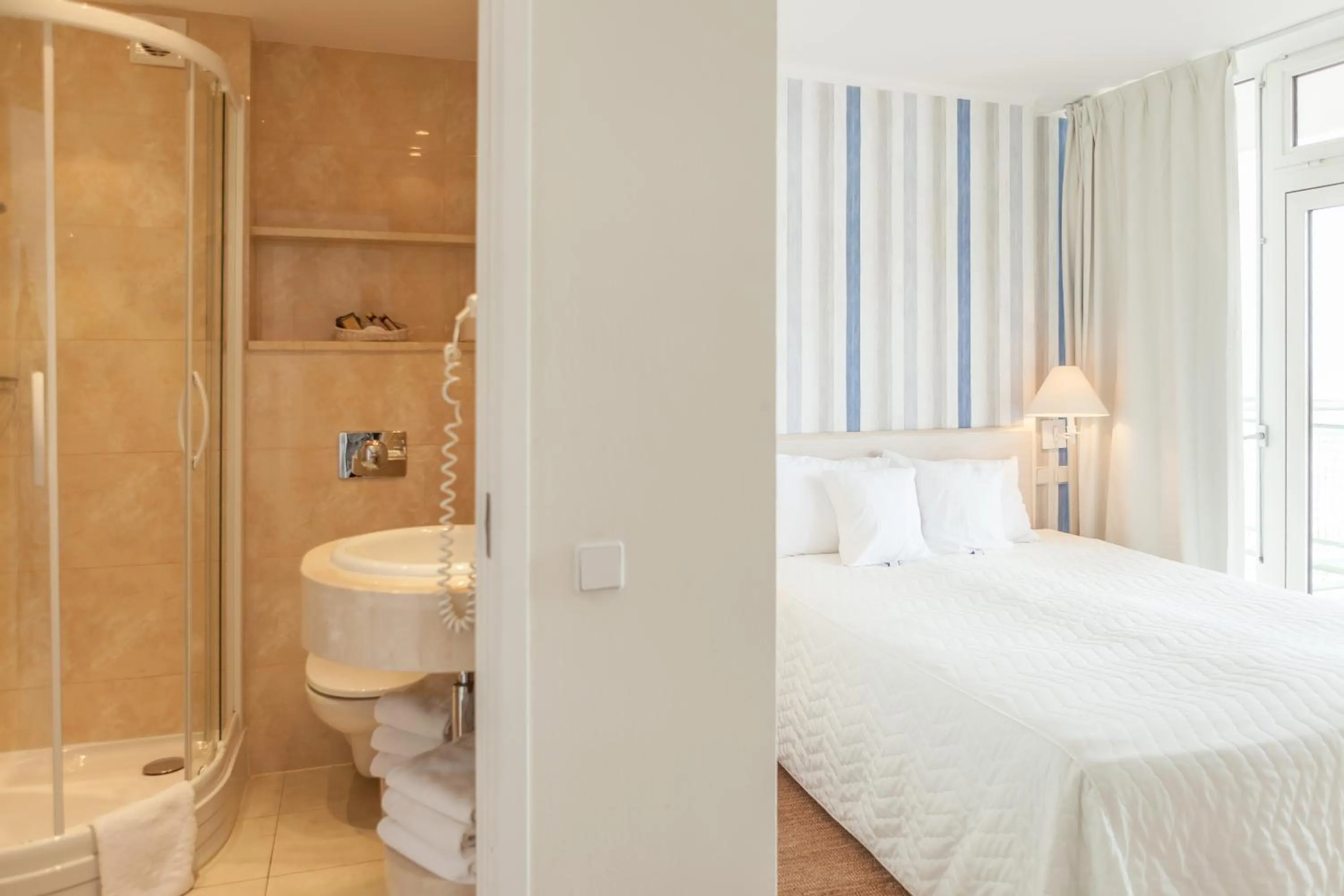 Spring, Bed in Hotel Bryza Resort & Spa