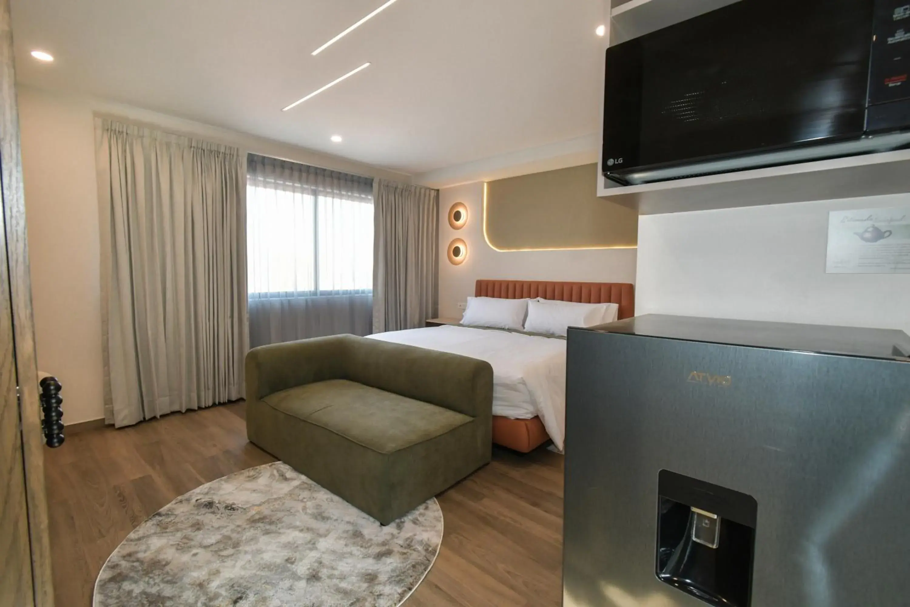 Junior Suite in Expo Satelite 2750 Hotel & Suites Junior Suite in Expo Satelite 2750 Hotel & Suites