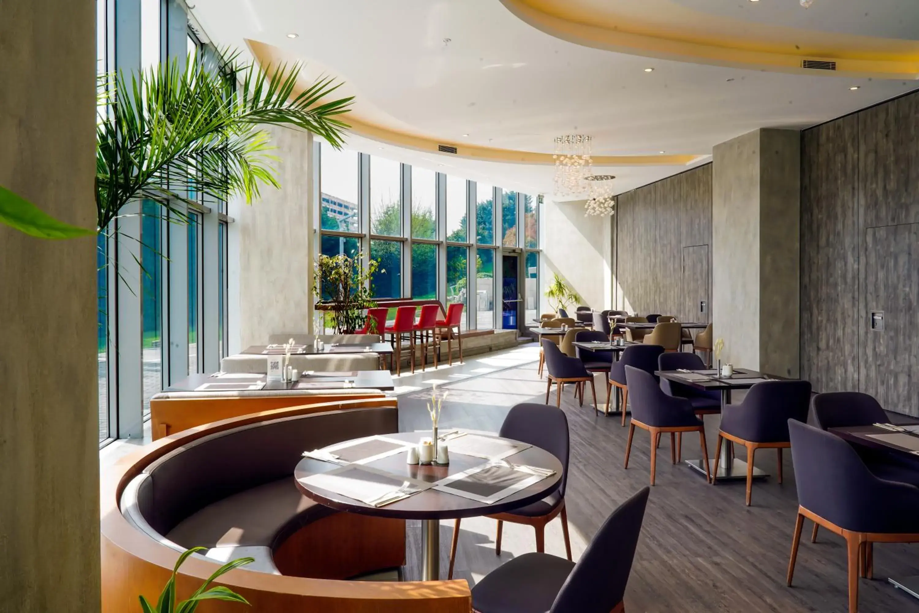 Restaurant/places to eat in Ramada Encore Istanbul Bayrampasa Restaurant/places to eat in Ramada Encore Istanbul Bayrampasa