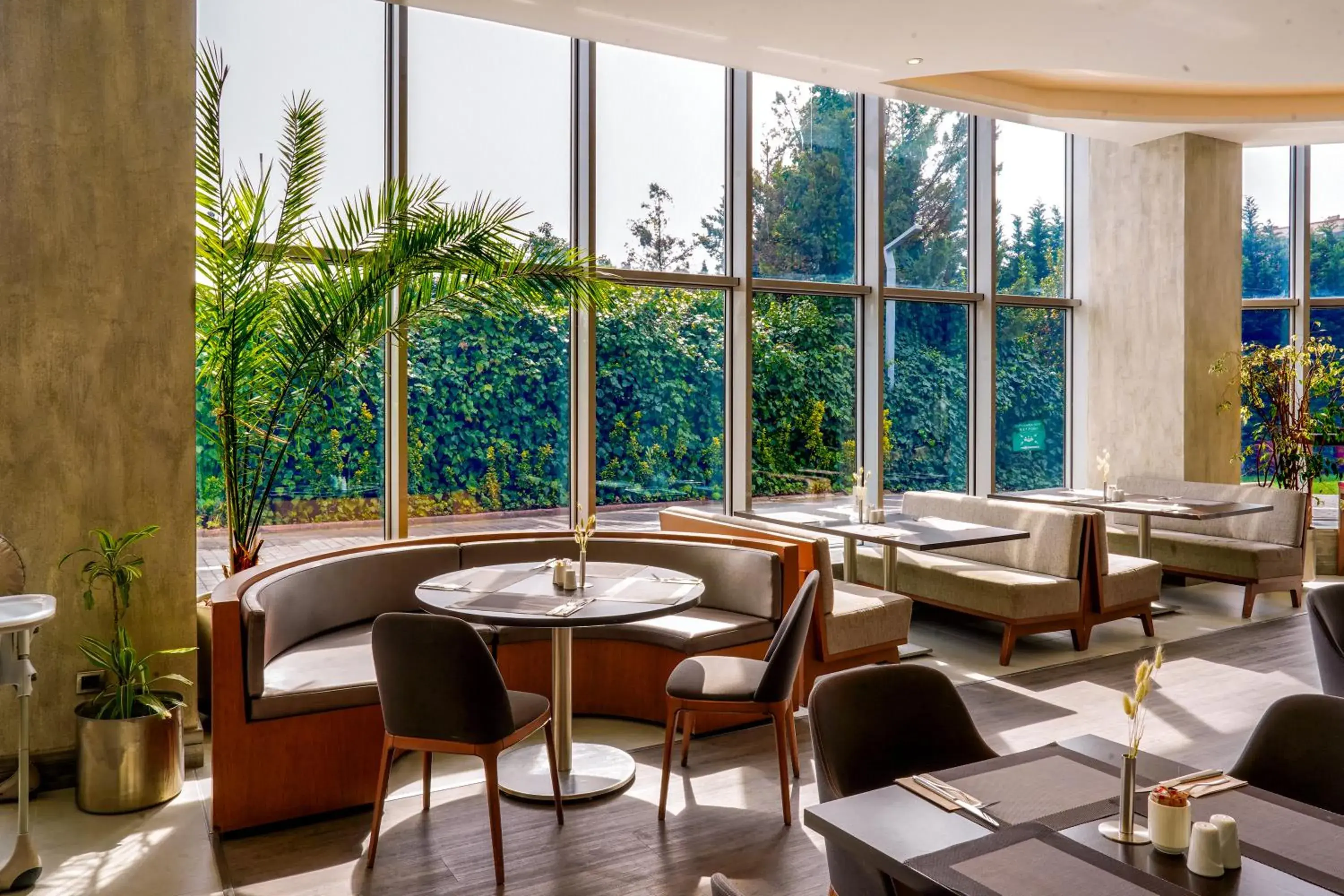 Restaurant/places to eat in Ramada Encore Istanbul Bayrampasa Restaurant/places to eat in Ramada Encore Istanbul Bayrampasa