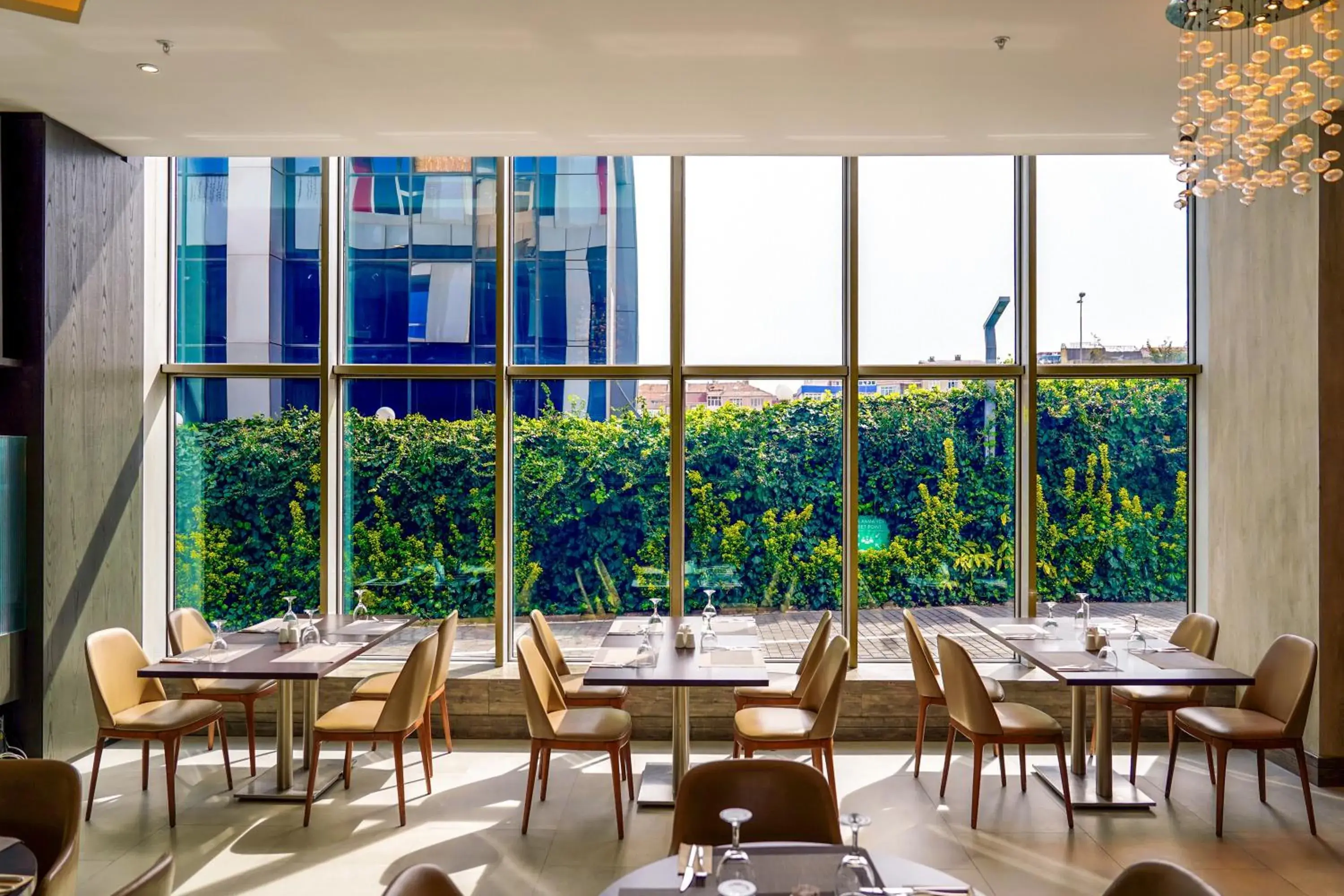 Restaurant/places to eat in Ramada Encore Istanbul Bayrampasa Restaurant/places to eat in Ramada Encore Istanbul Bayrampasa