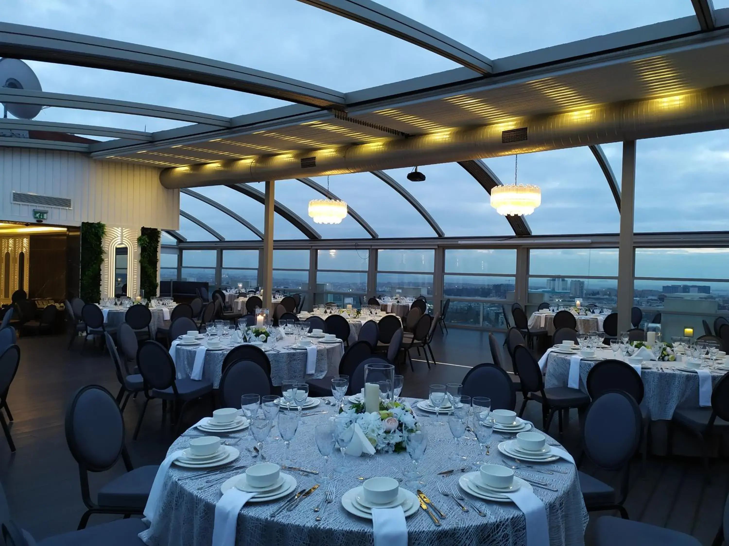 Restaurant/places to eat in Ramada Encore Istanbul Bayrampasa Restaurant/places to eat in Ramada Encore Istanbul Bayrampasa