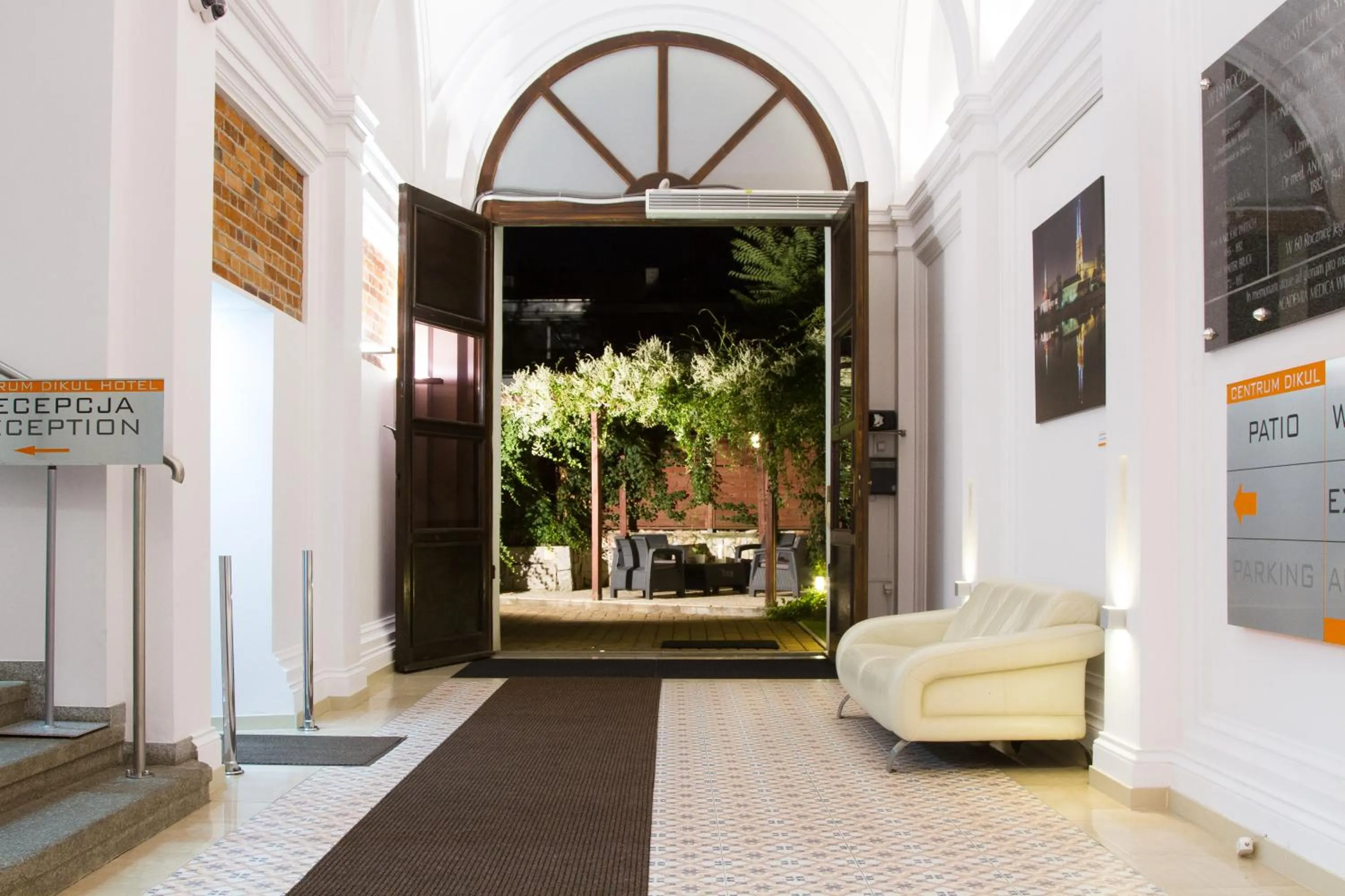 Lobby or reception in Hotel Dikul Market Square Wroclaw