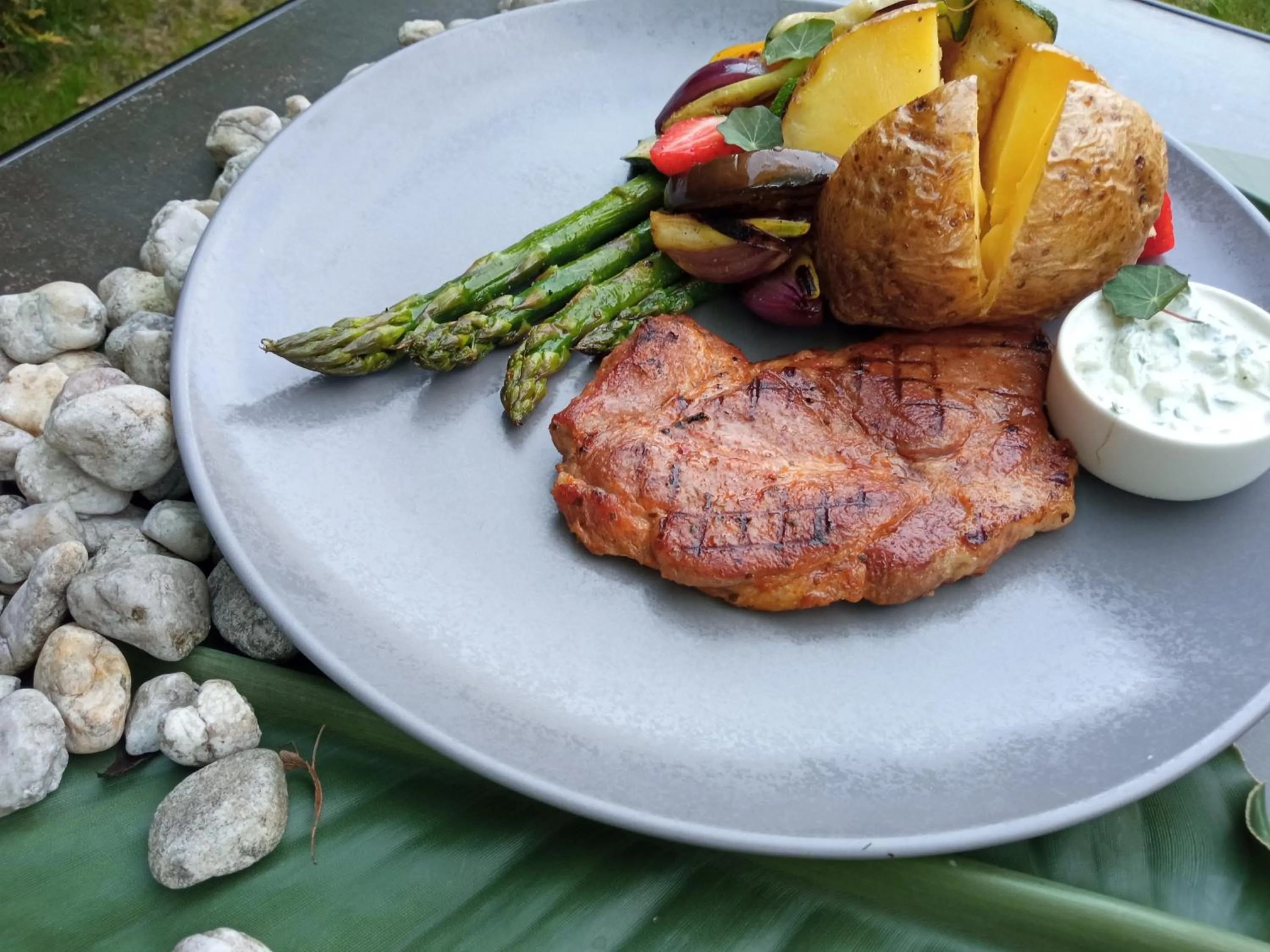 Restaurant/places to eat in Hotel Filmar