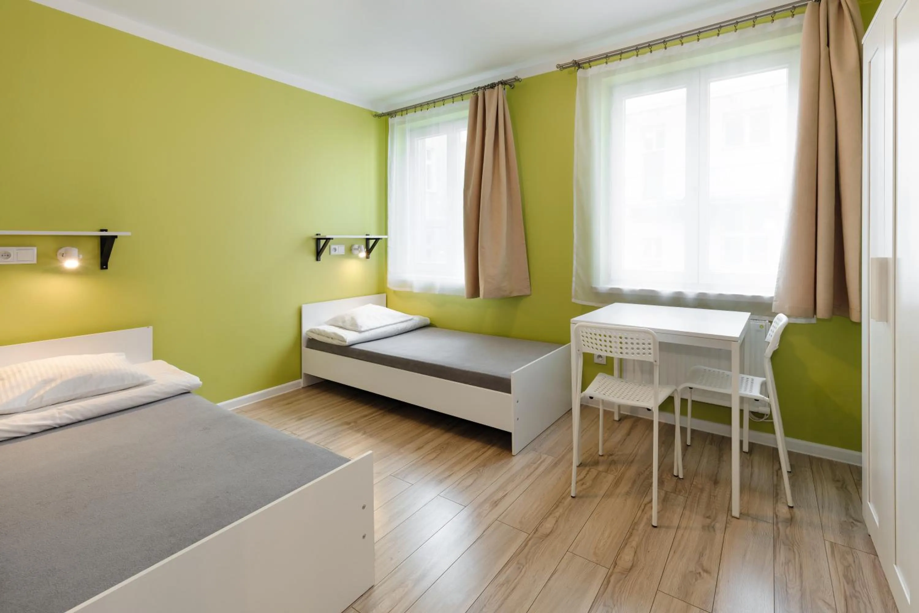 Photo of the whole room, Bed in Dizzy Daisy Hostel