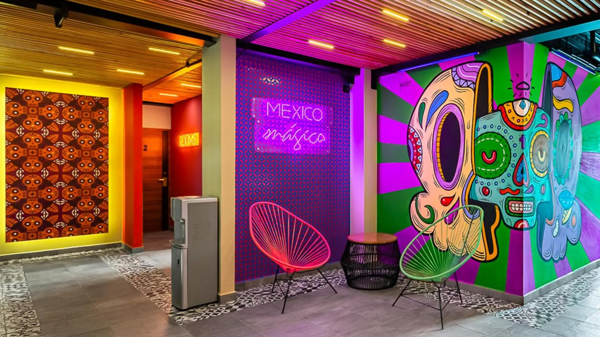 Property building in Barrio Downtown Mexico City Hostel