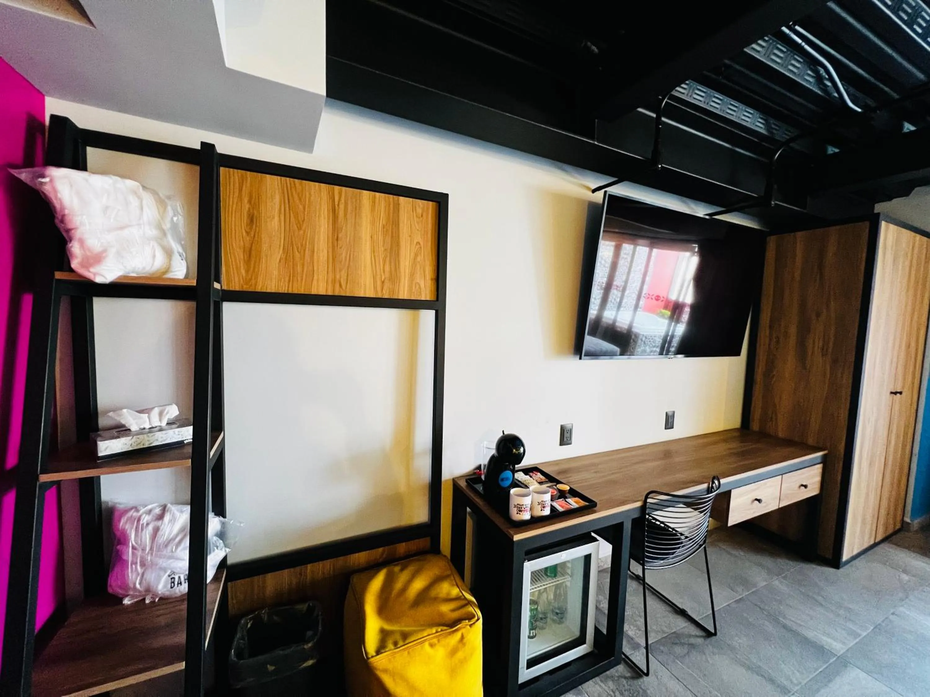 TV and multimedia in Barrio Downtown Mexico City Hostel