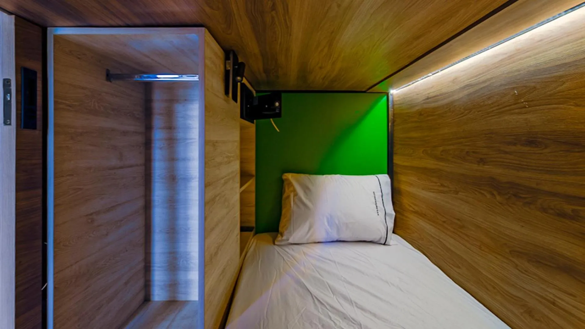 Bed in Barrio Downtown Mexico City Hostel