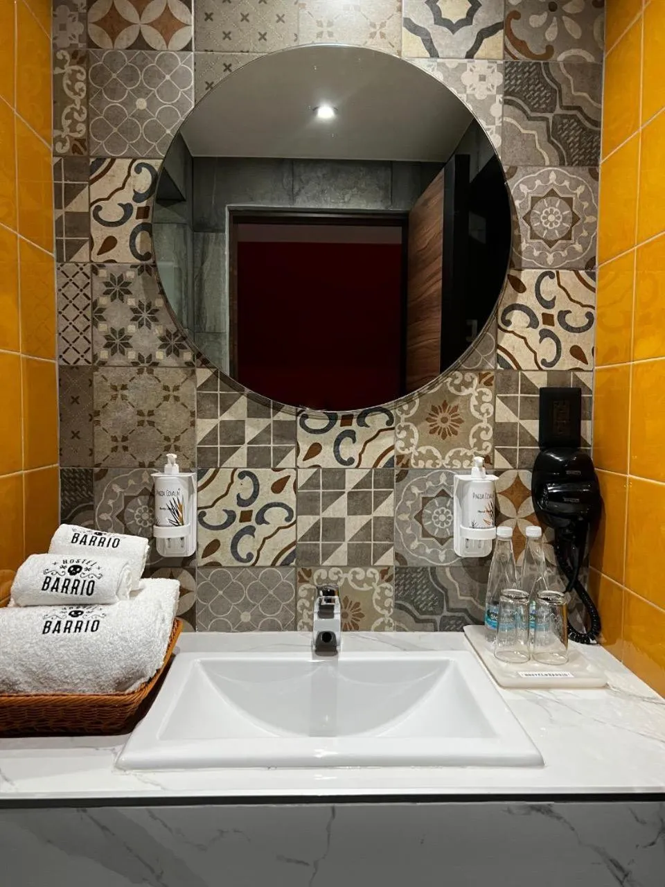 Toilet in Barrio Downtown Mexico City Hostel