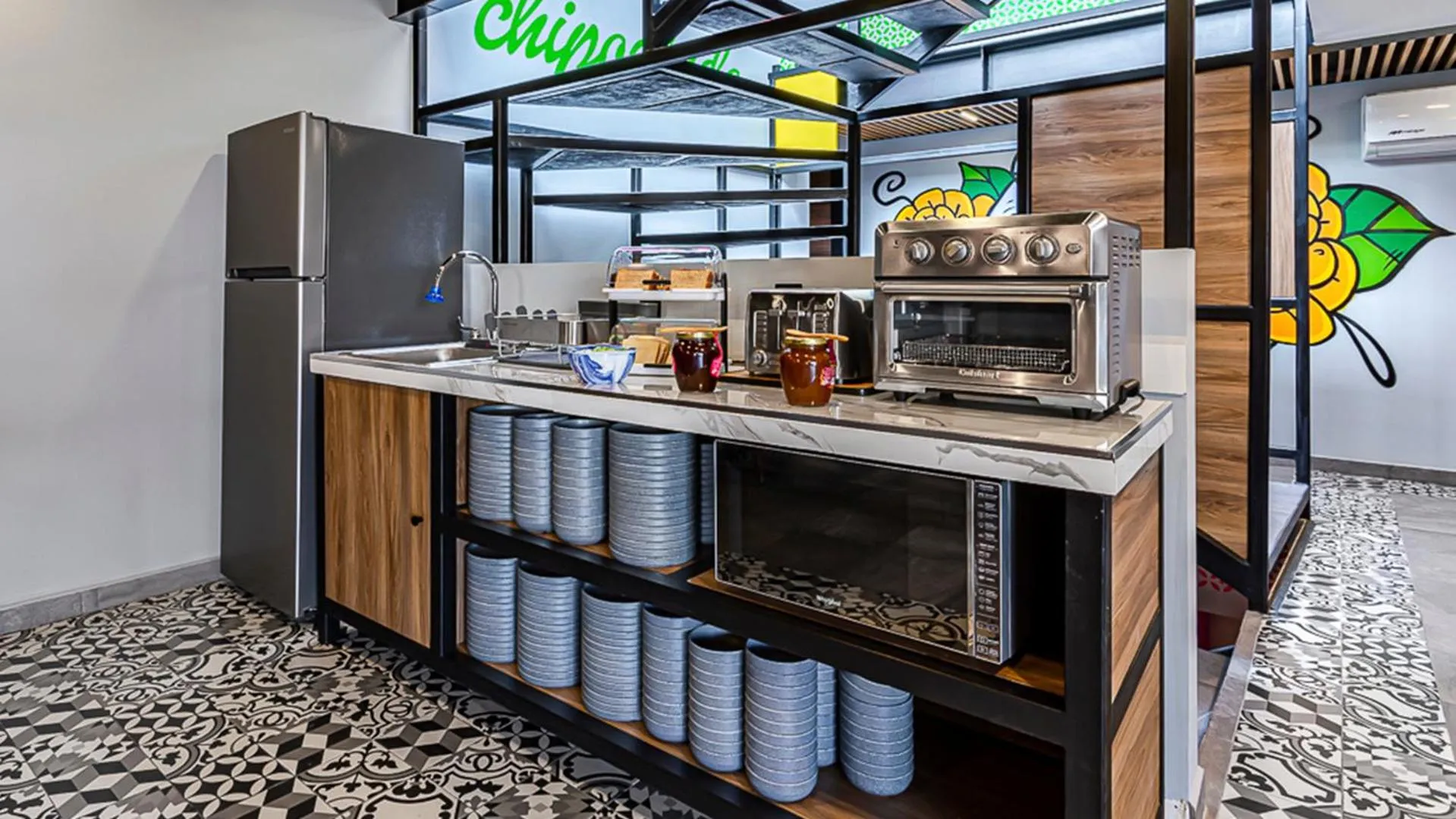 Breakfast in Barrio Downtown Mexico City Hostel