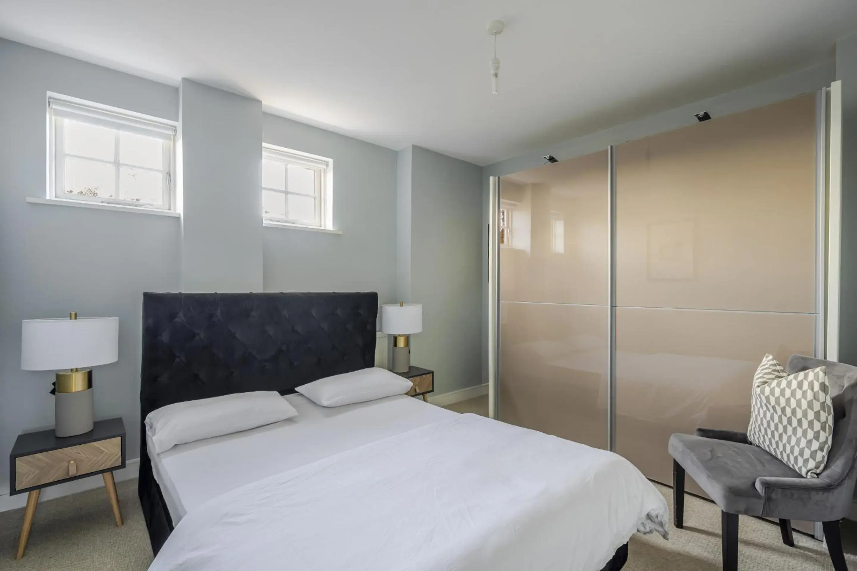 Deluxe Apartment in Luxurious 1 Bed House, Free Parking, Braintree Town with Sky TV Deluxe Apartment in Luxurious 1 Bed House, Free Parking, Braintree Town with Sky TV