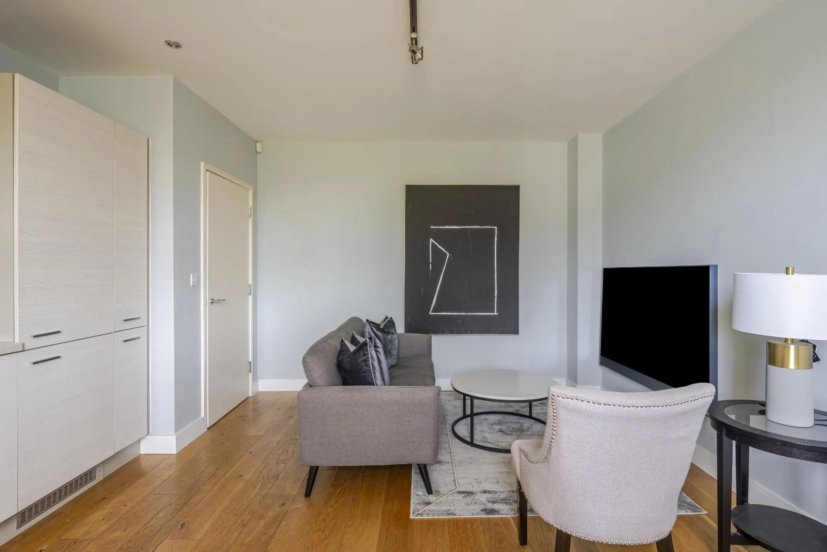 Living room in Luxurious 1 Bed House, Free Parking, Braintree Town with Sky TV