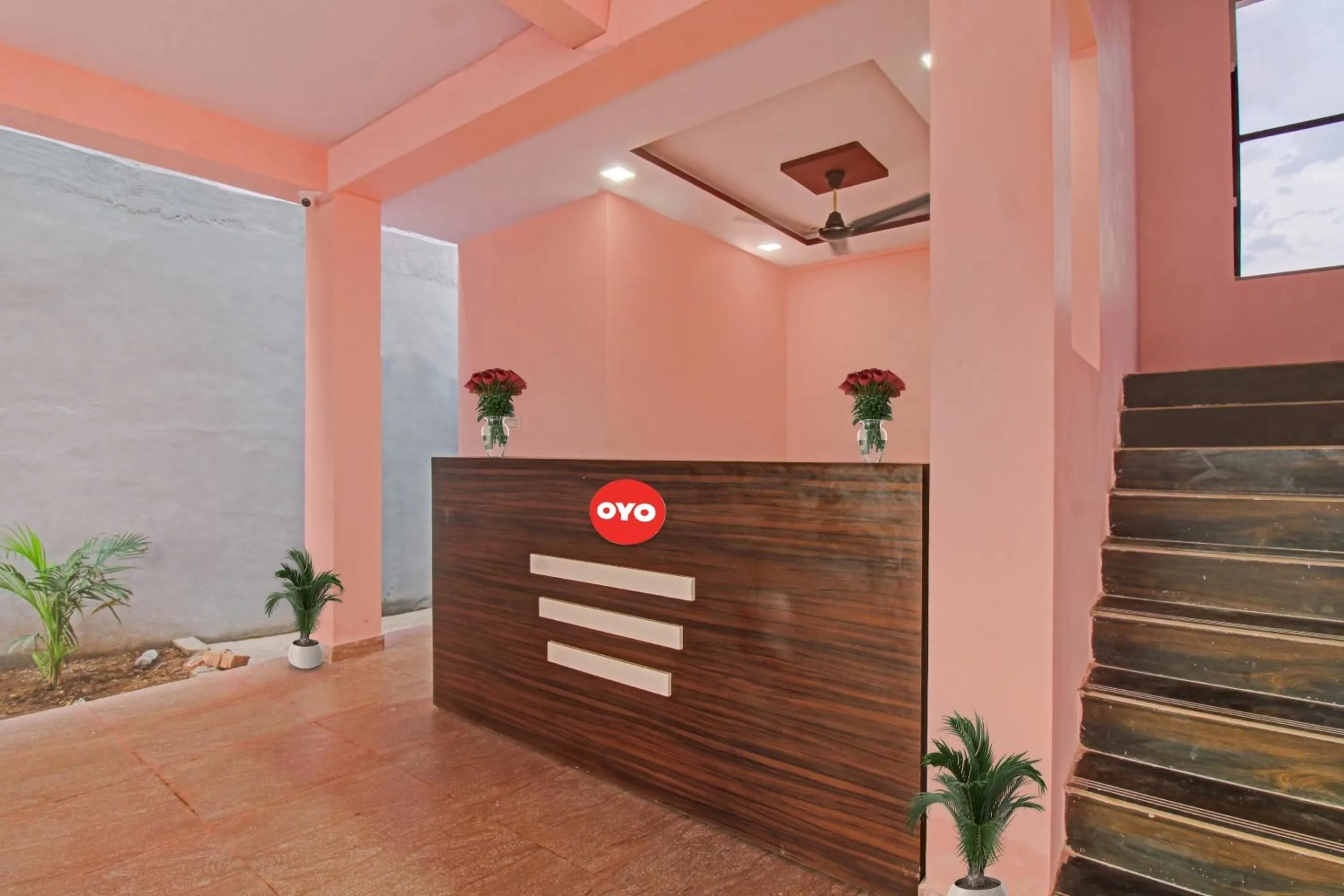 Lobby or reception in Hotel O Raj