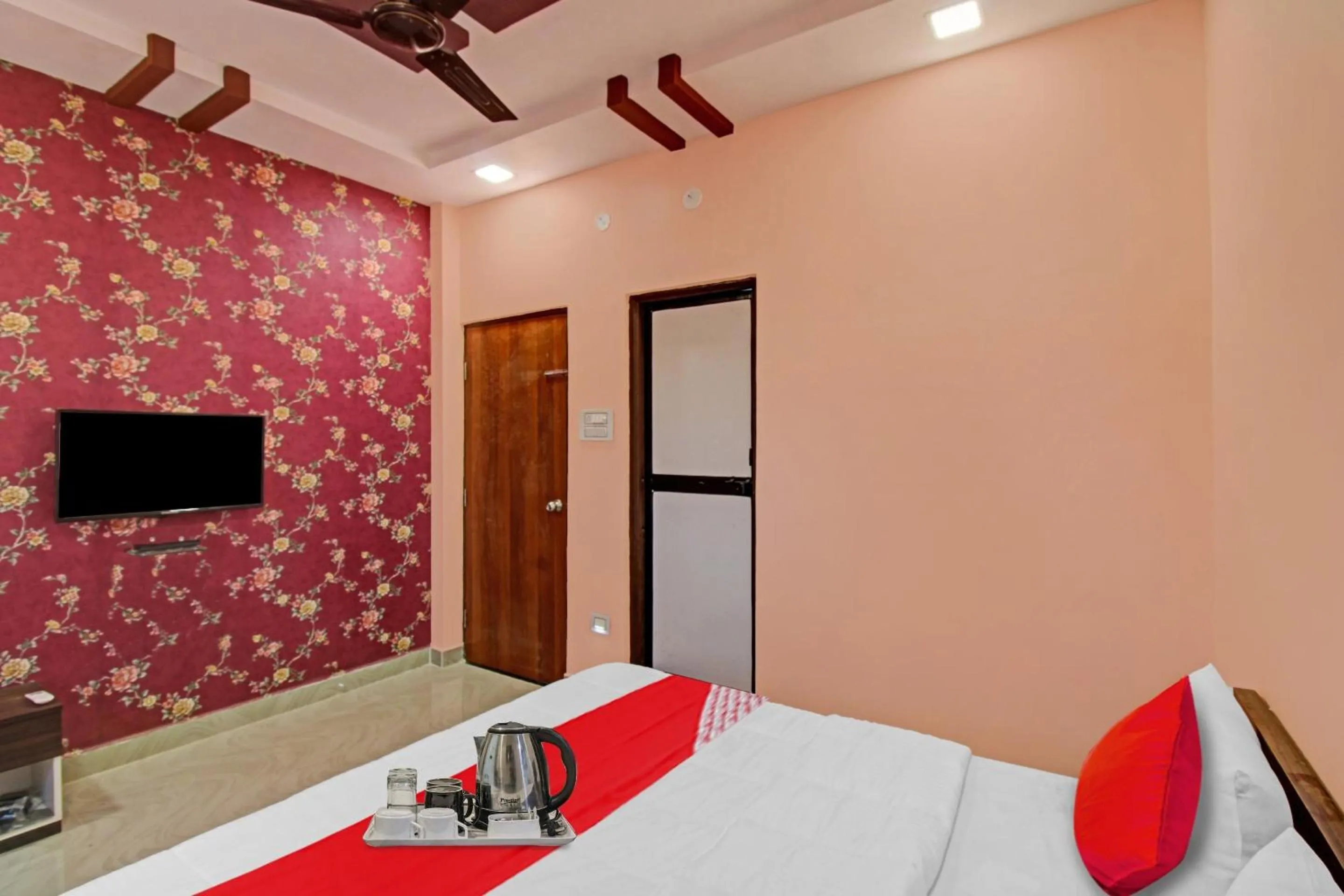 Bedroom in Hotel O Raj Hotel