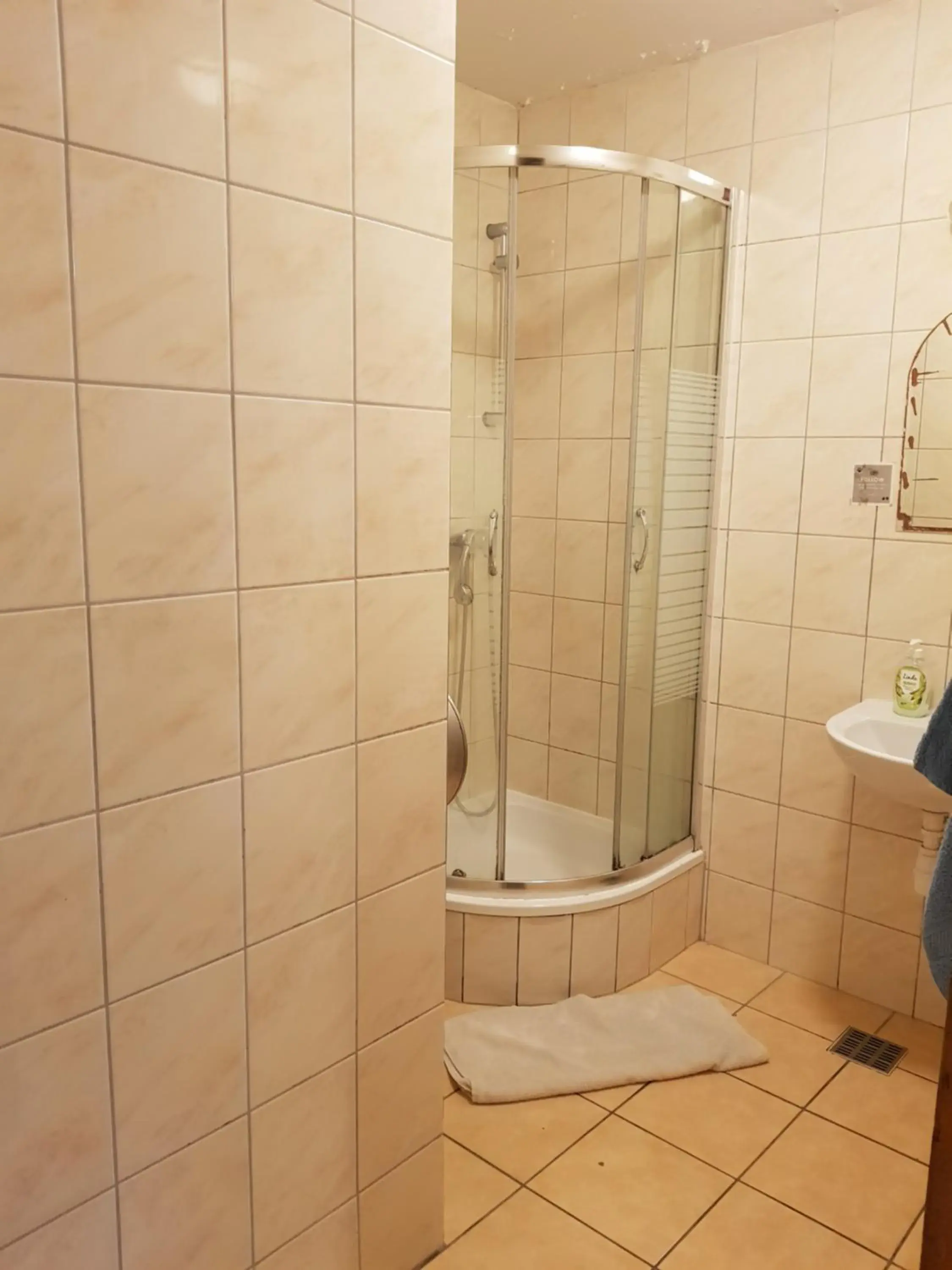 Double or Twin Room in Good Bye Lenin Hostel Zakopane Double or Twin Room in Good Bye Lenin Hostel Zakopane