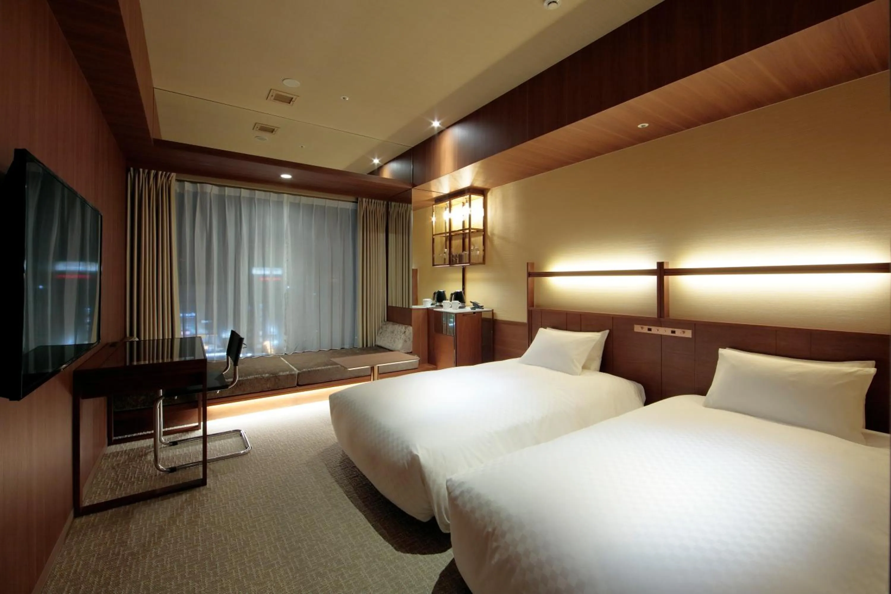 Photo of the whole room, Bed in Candeo Hotel Utsunomiya