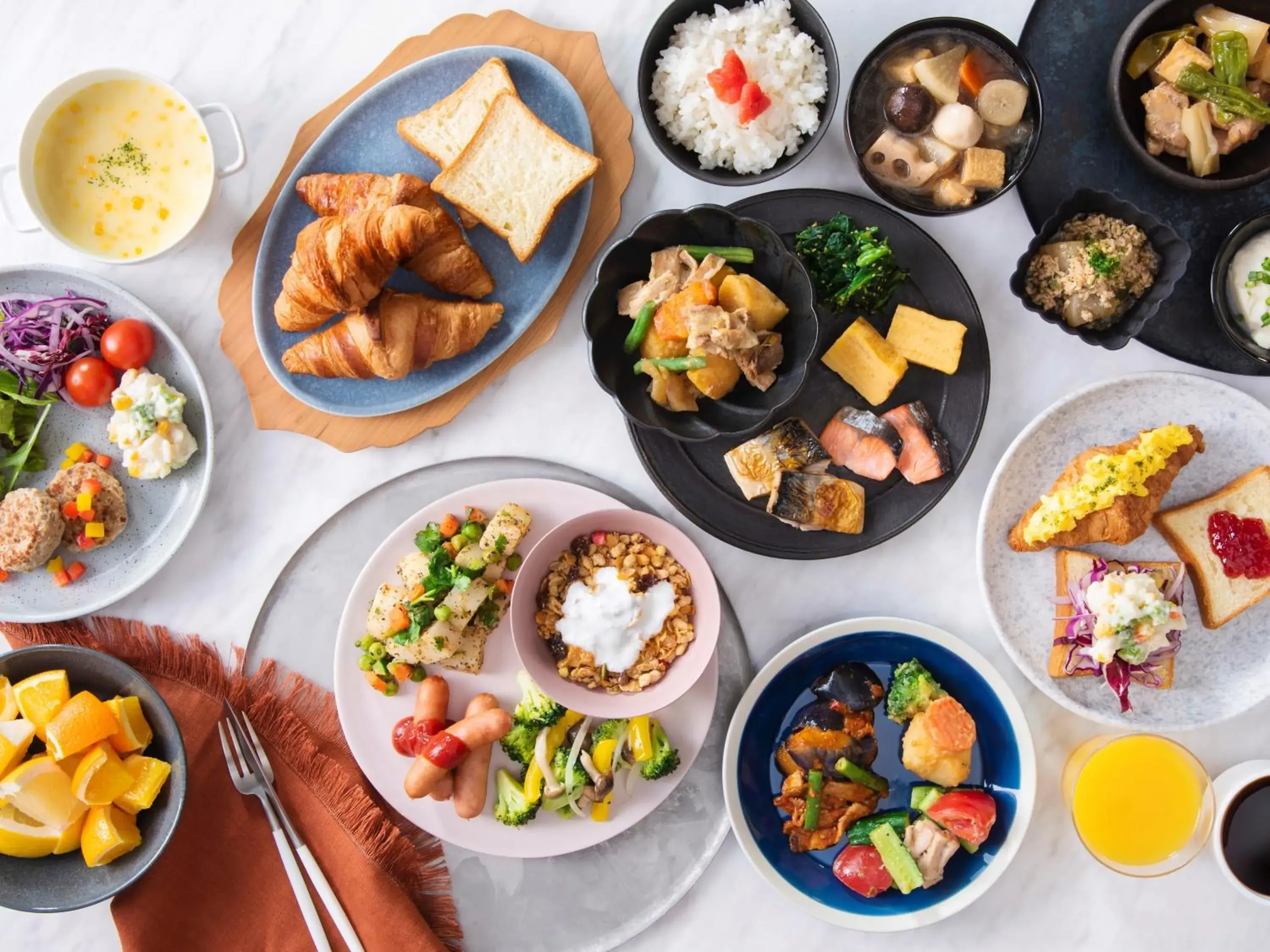 Buffet breakfast in Candeo Hotel Utsunomiya Buffet breakfast in Candeo Hotel Utsunomiya