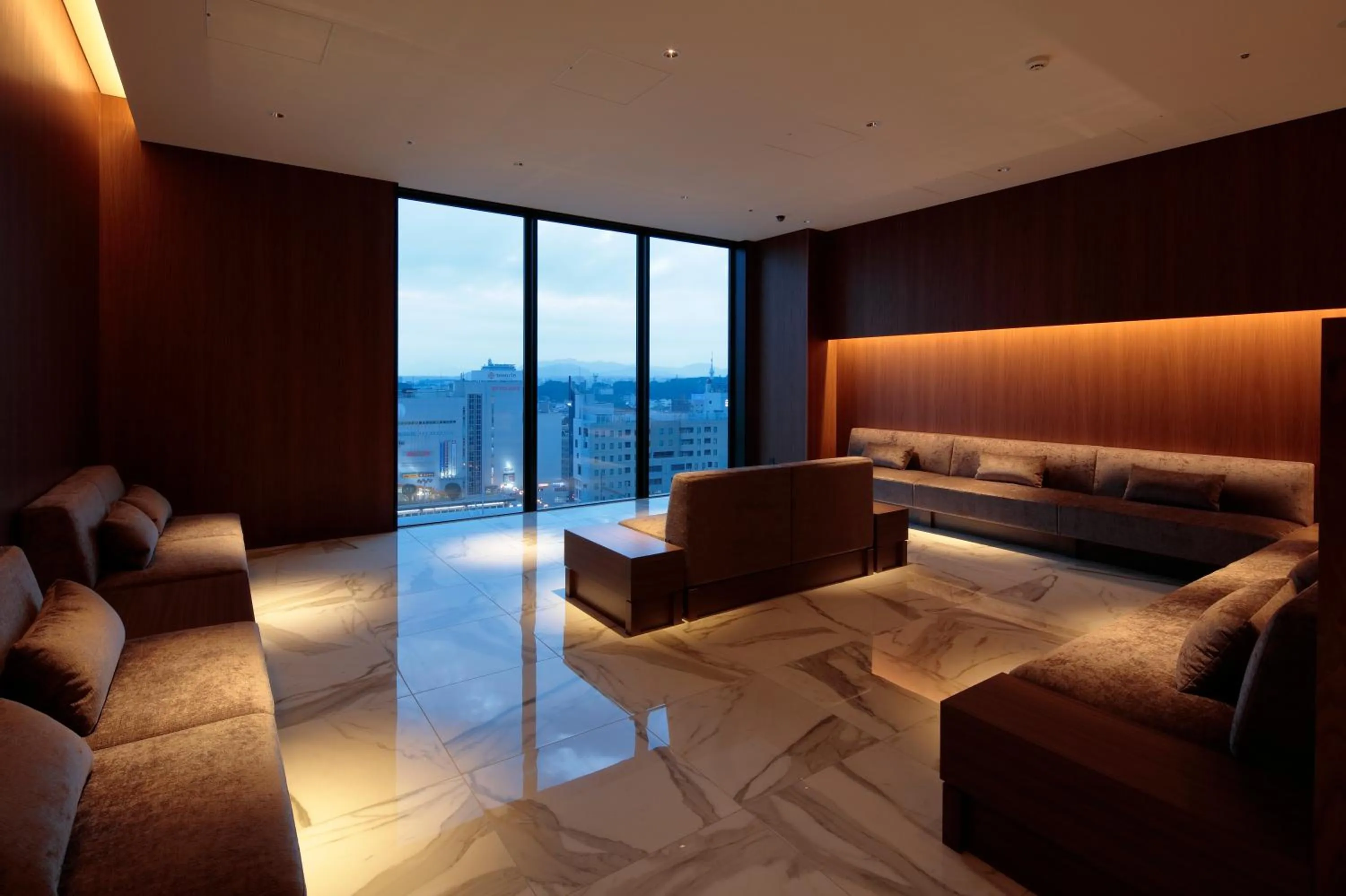 Seating area in Candeo Hotel Utsunomiya