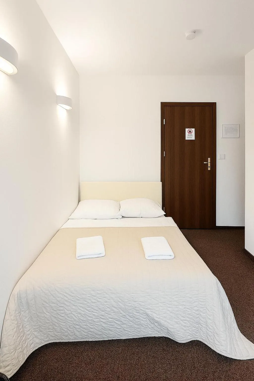 Bed in Hotel Junior 2