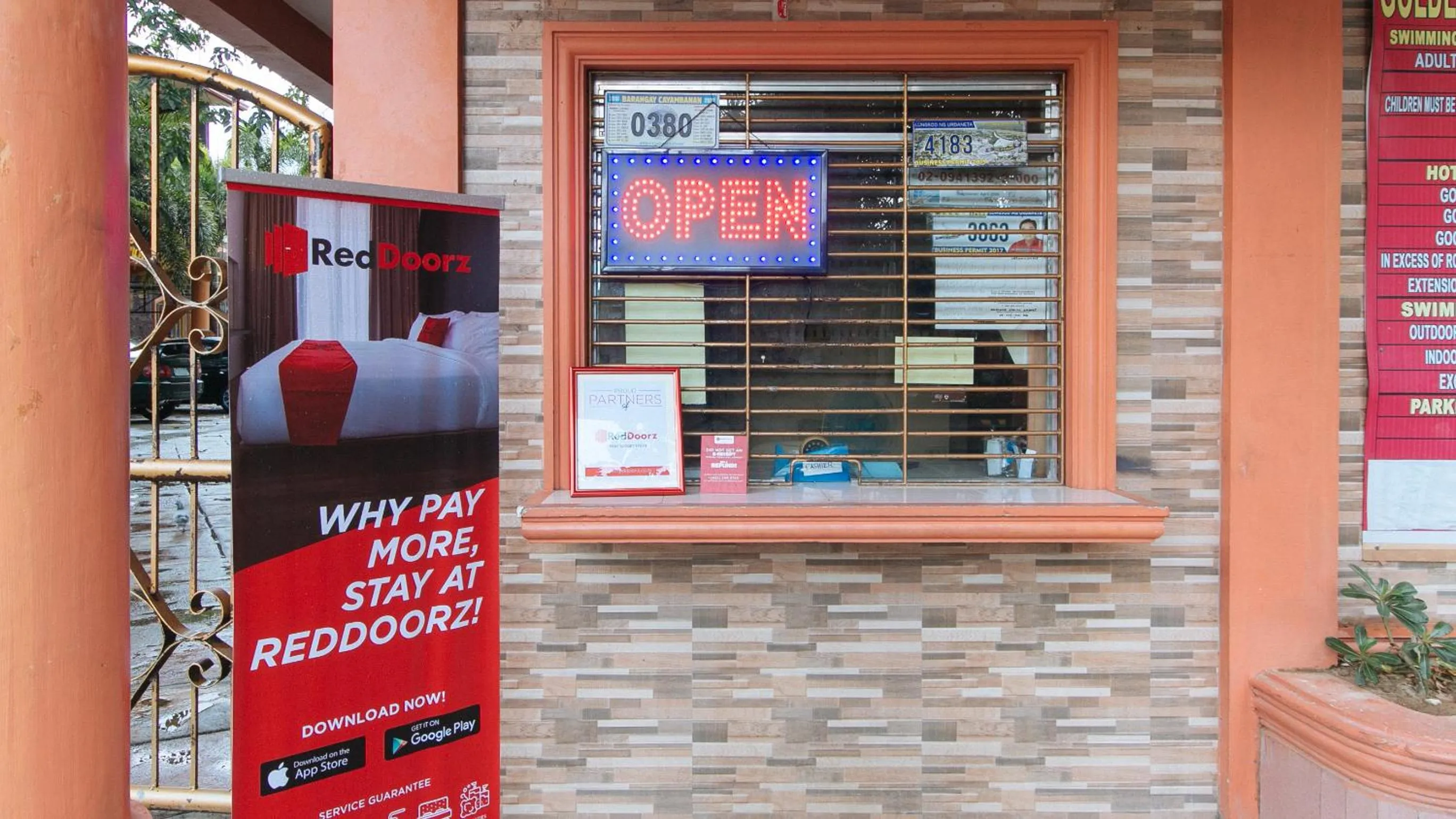 Lobby or reception in RedDoorz @ Goldland Spring Resort Urdaneta City