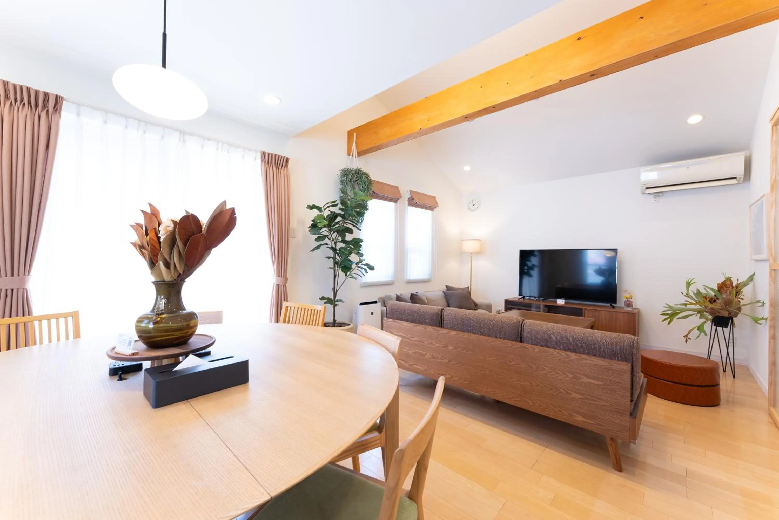 Living room in 箱寝荘 - Hakoneso