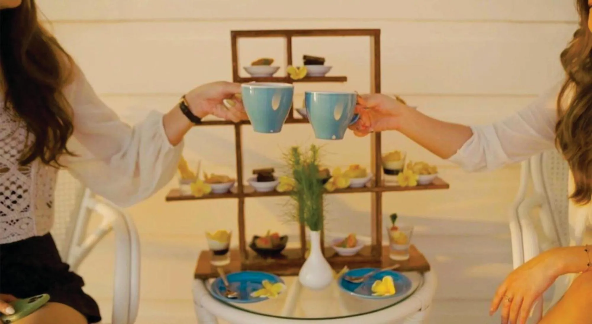 Coffee/tea facilities in Morelo Water Villa