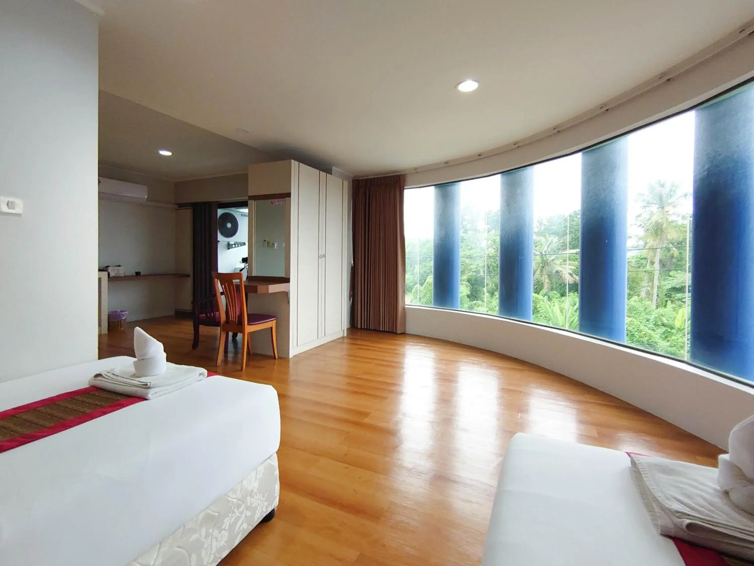 Bedroom, Bed in Perfectroom Mansion Bedroom, Bed in Perfectroom Mansion