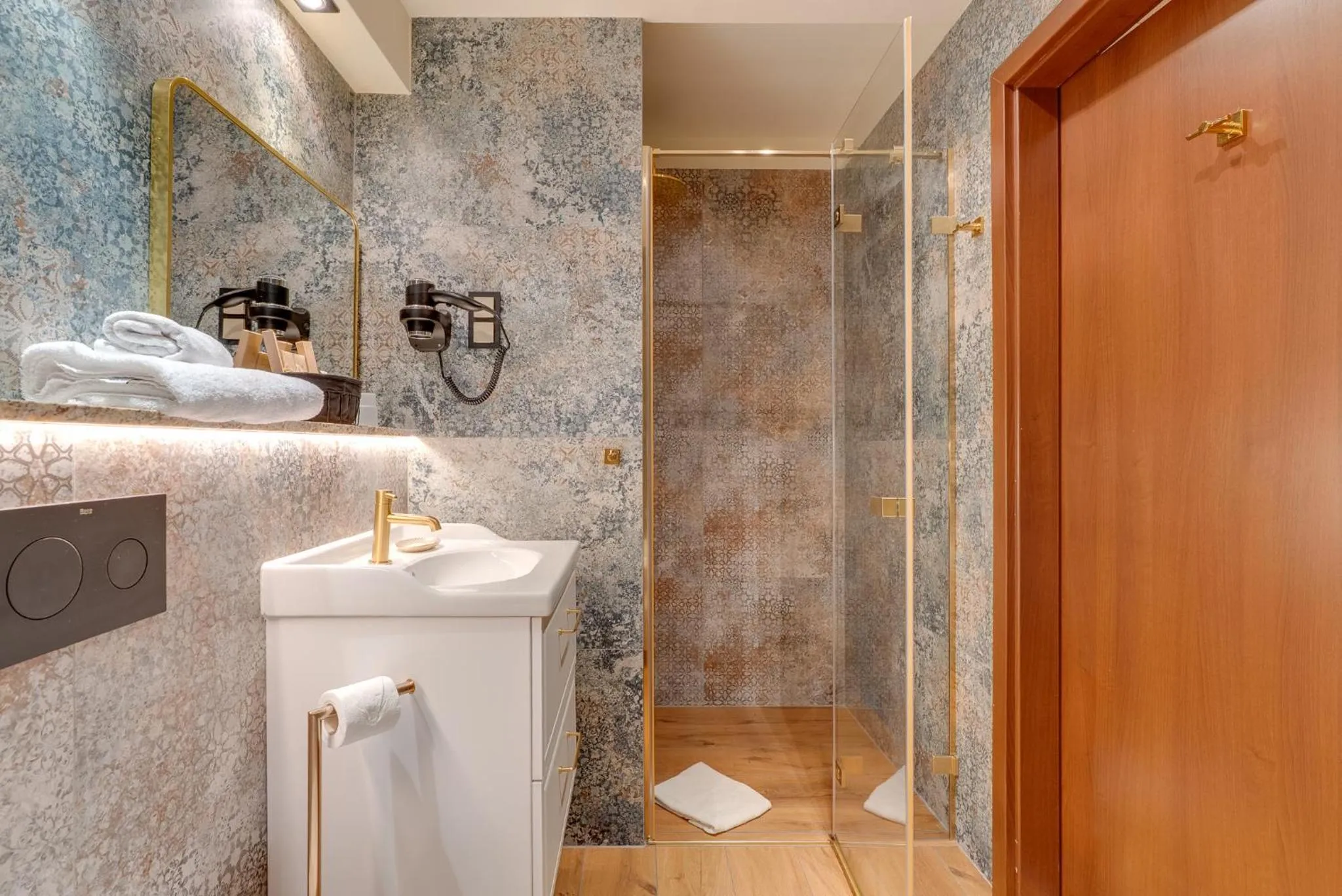 Bathroom in Park Hotel Diament Katowice