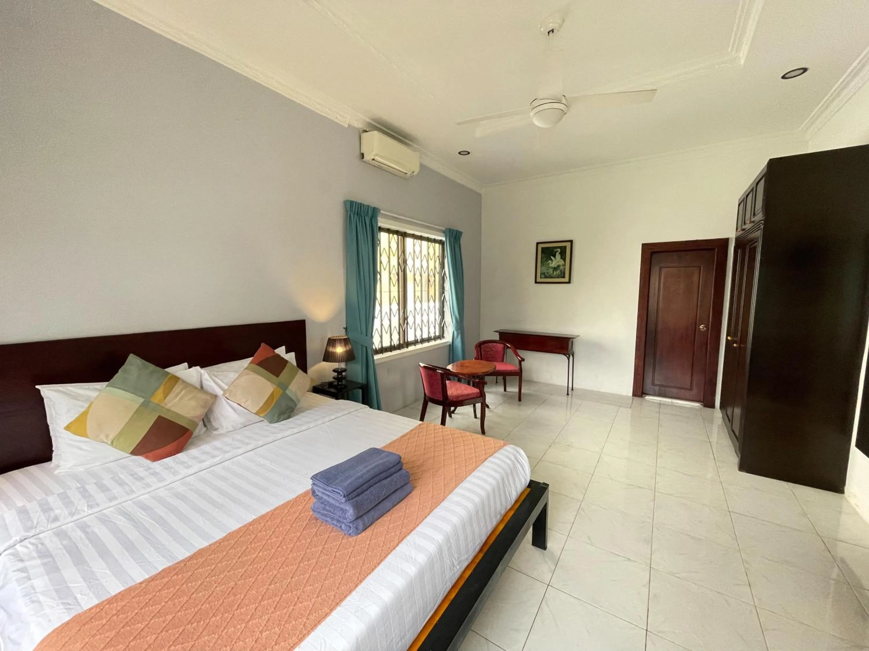 View (from property/room), Bed in Birdcage Boutique