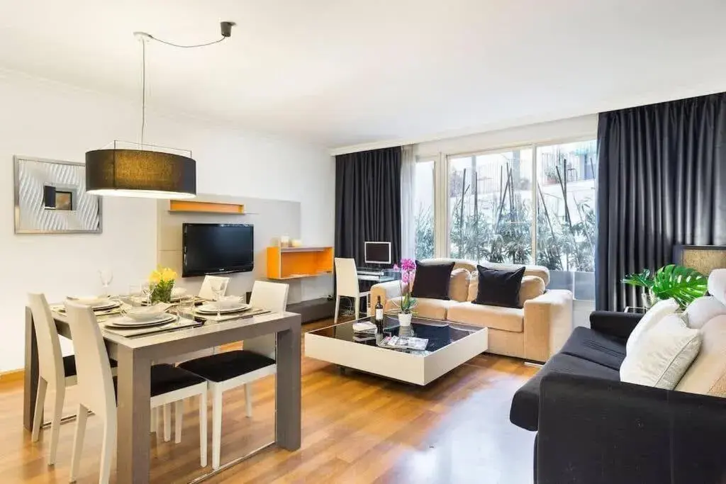 The Collection Barcelona - Central and Elegant 4 Bedroom by Placa Catalunya The Collection Barcelona - Central and Elegant 4 Bedroom by Placa Catalunya