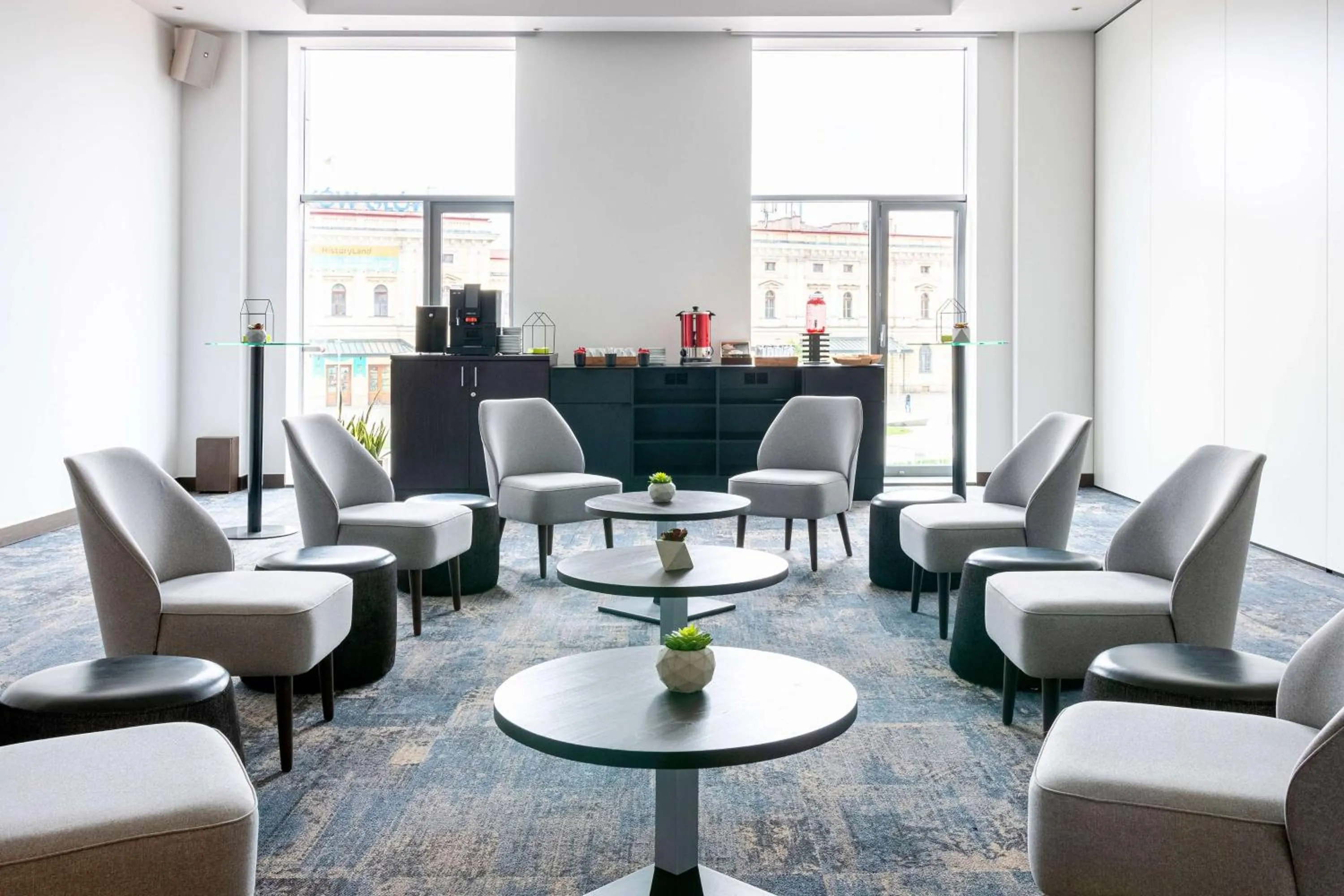 Meeting/conference room in Vienna House by Wyndham Andel's Cracow