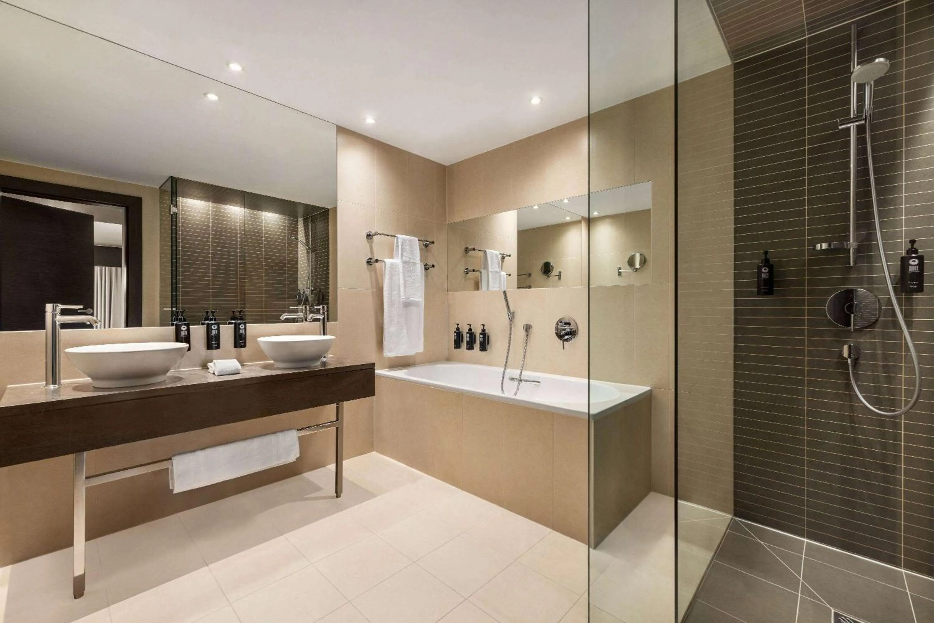 Shower in Vienna House by Wyndham Andel's Cracow