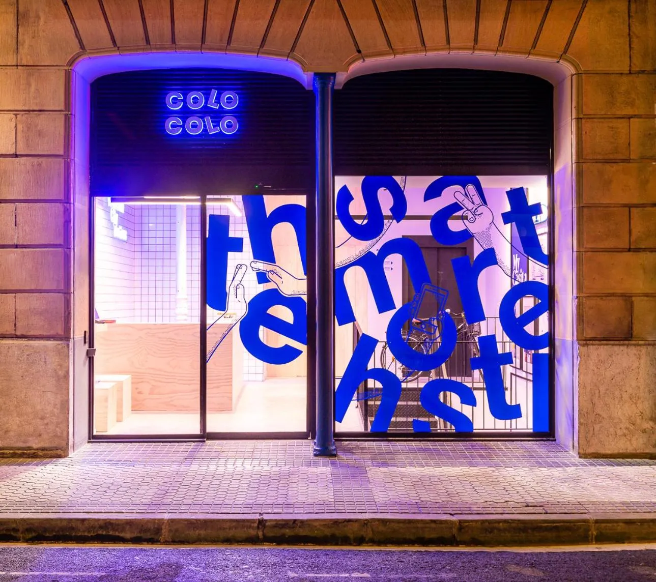 Facade/entrance in Colo Colo Hostel - Single Private Beds