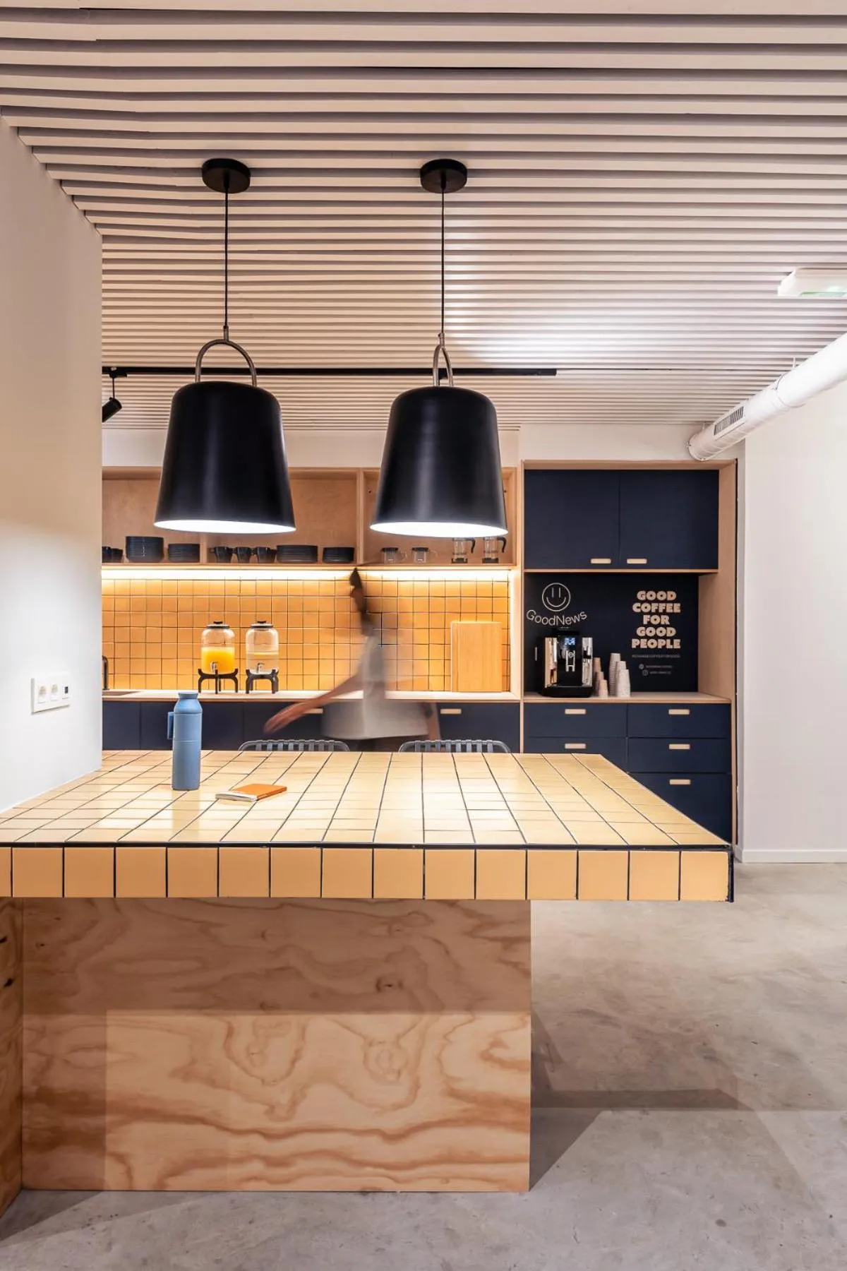 Kitchen or kitchenette in Colo Colo Hostel - Single Private Beds