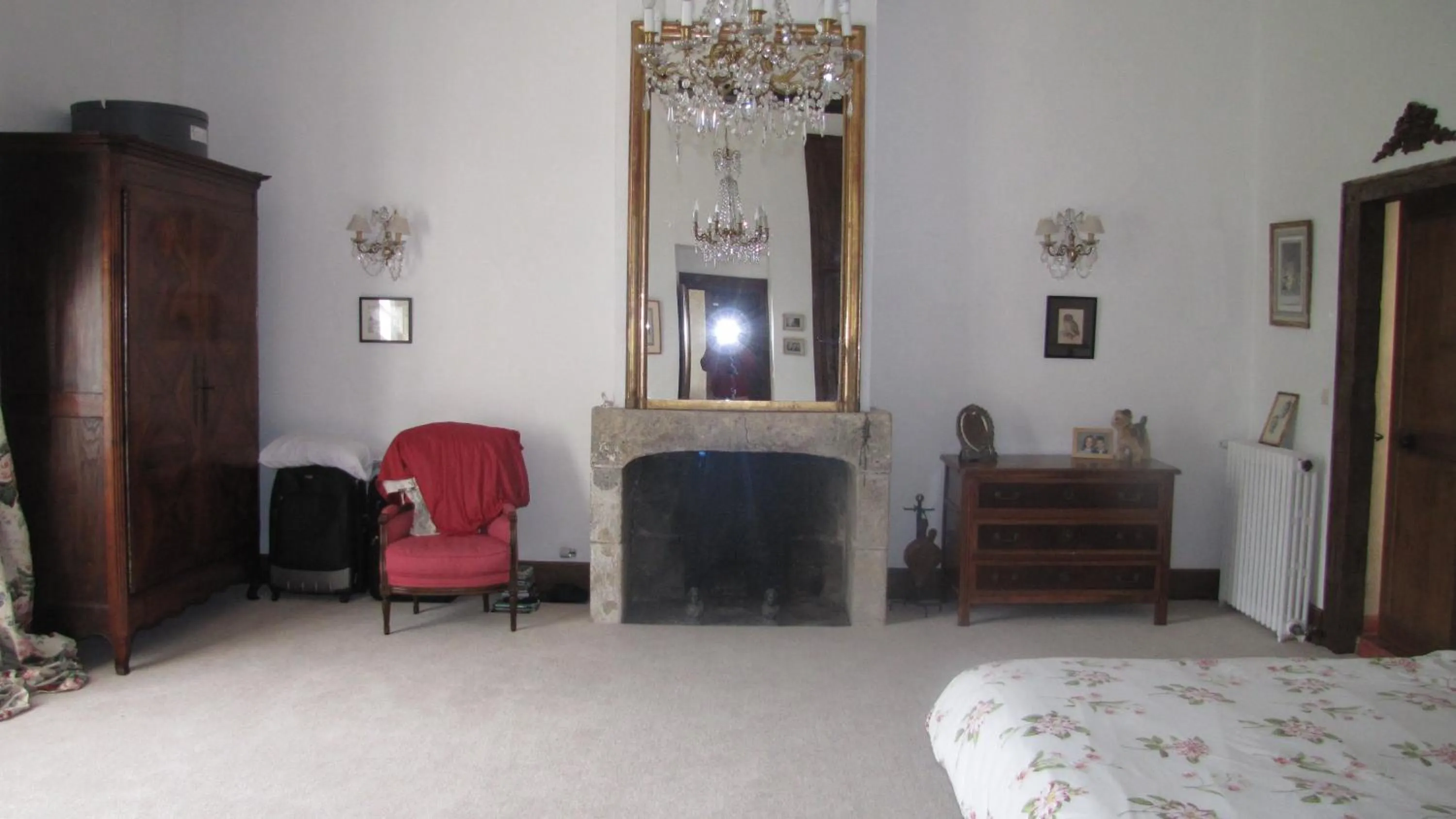 Bed in Les Trauchandieres de Saint Malo