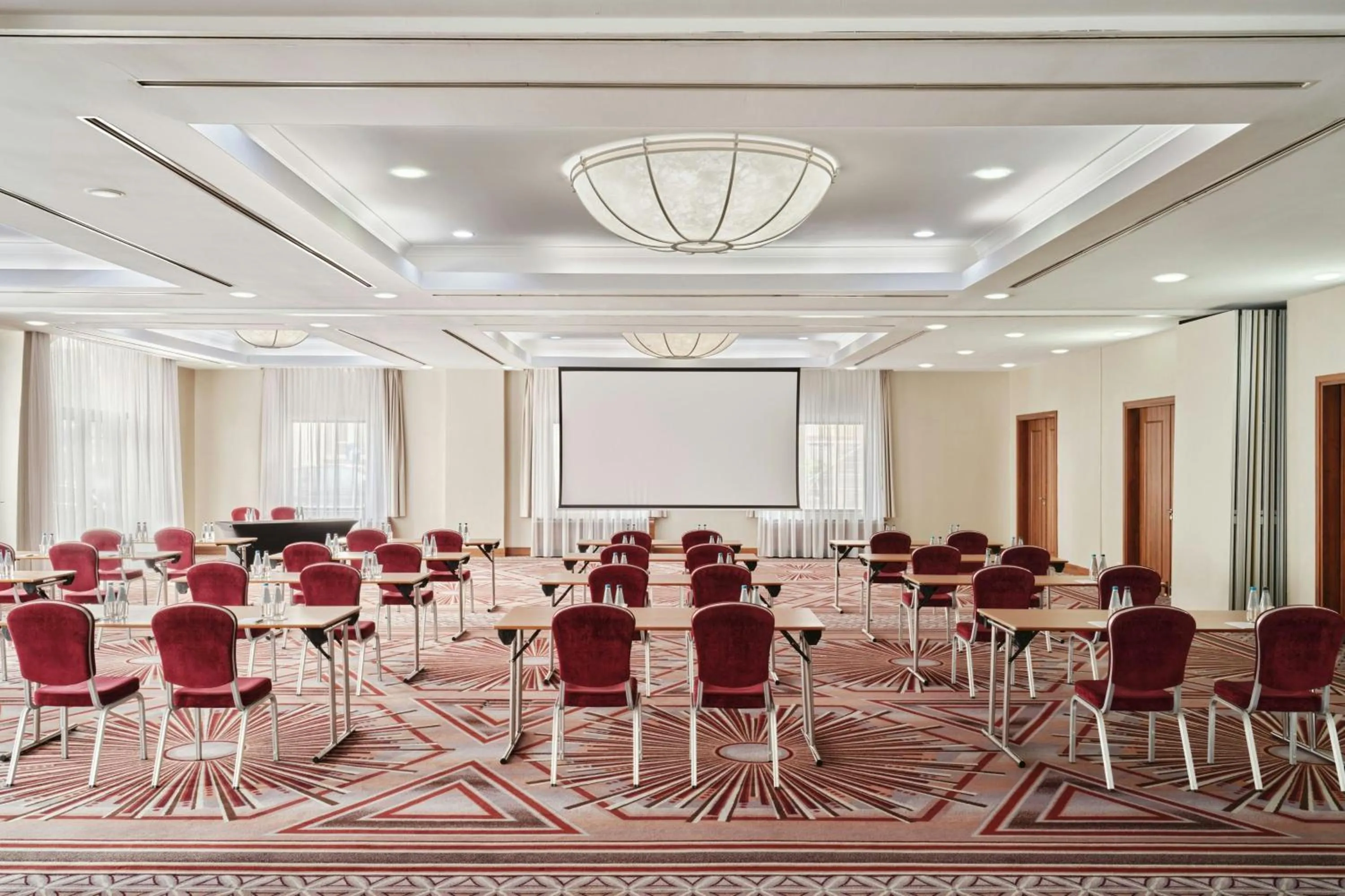 Meeting/conference room in Sheraton Grand Krakow