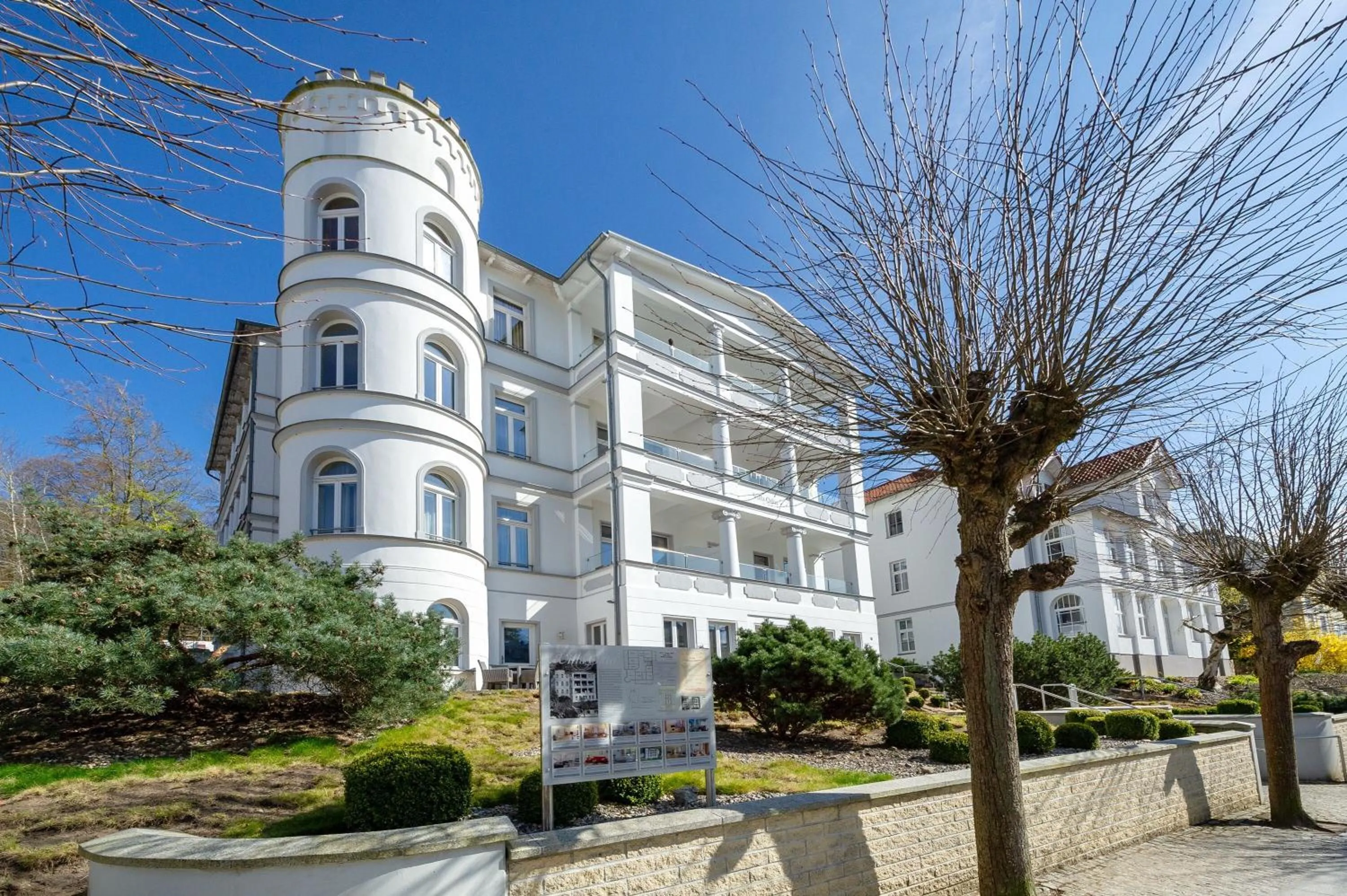 Property building in Ferienwohnung AMAPOLA - Villa Odin