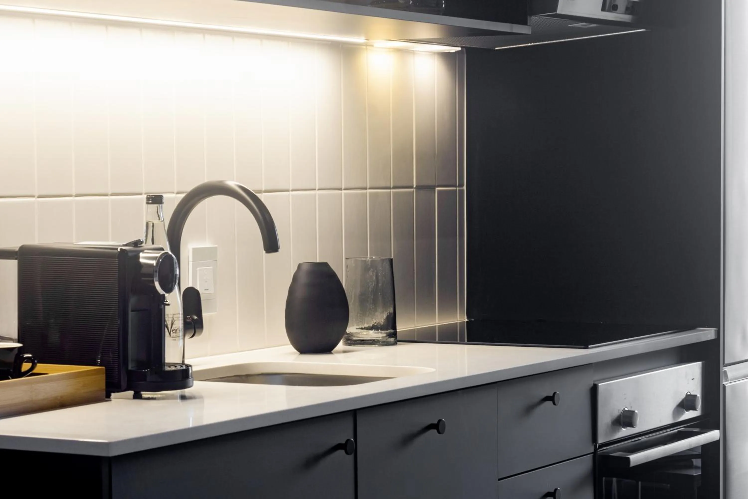 Coffee/tea facilities in Home Suite Hotels Station House