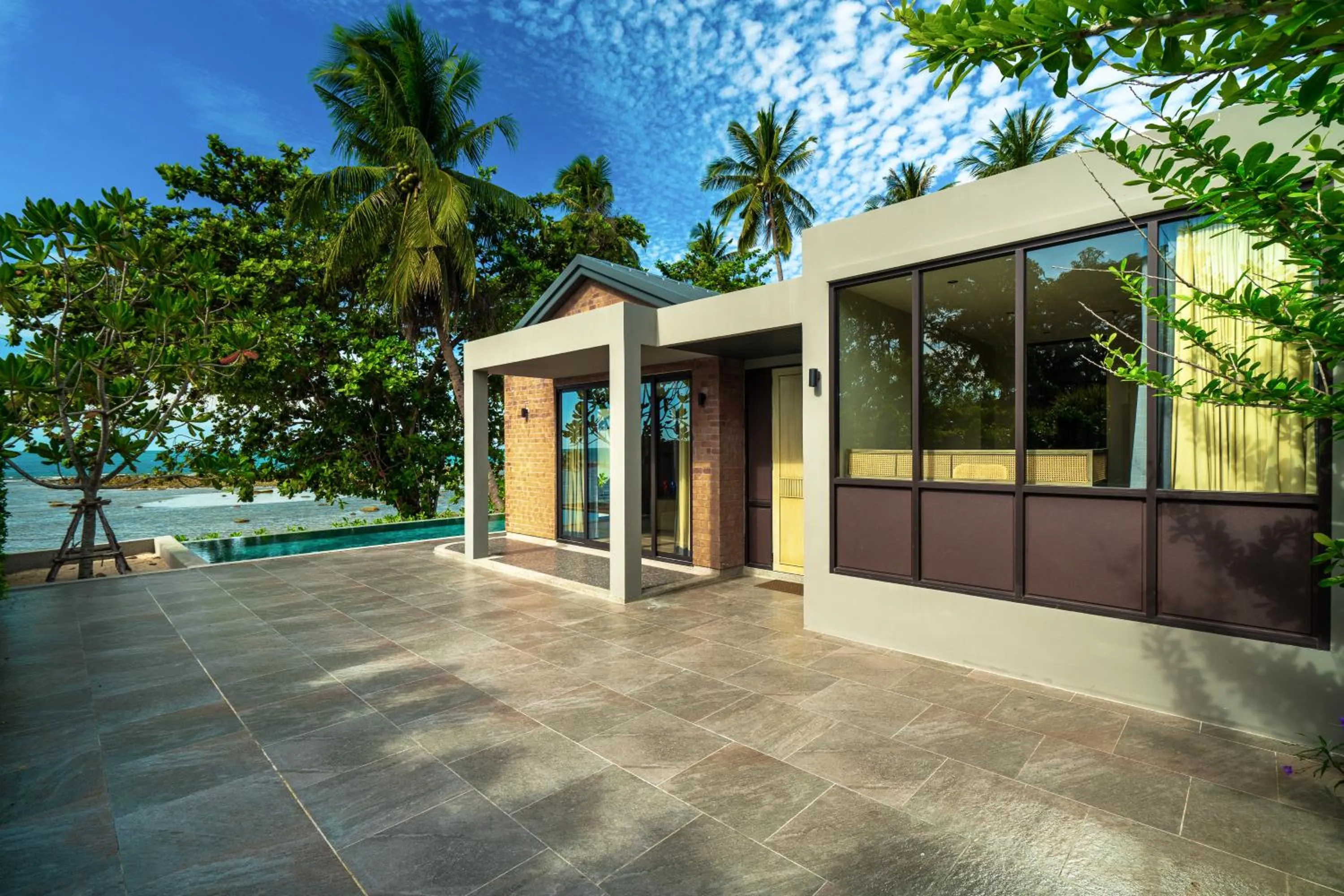 Day in Thai Fight Hotel