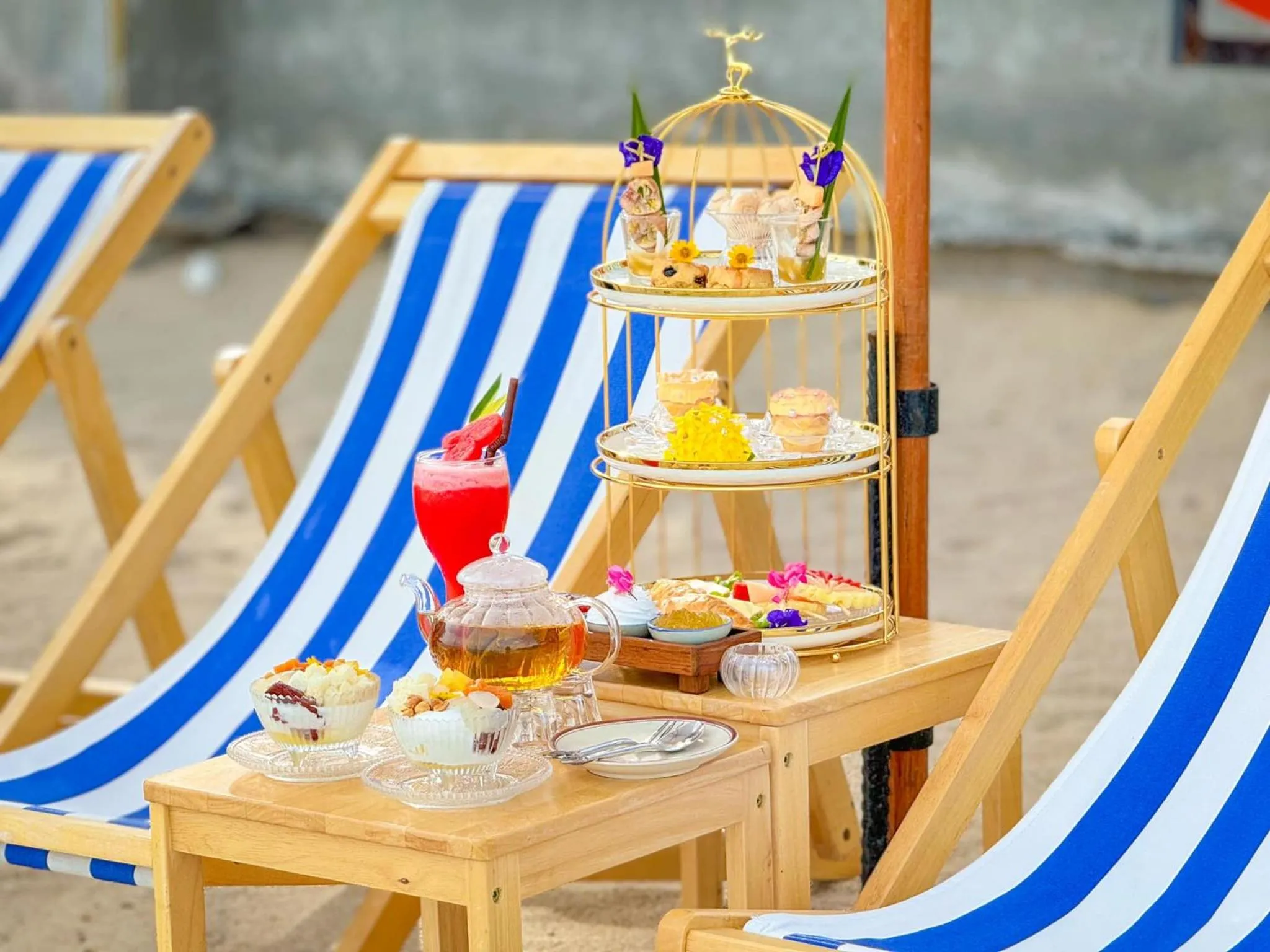 Restaurant/places to eat in Thai Fight Hotel