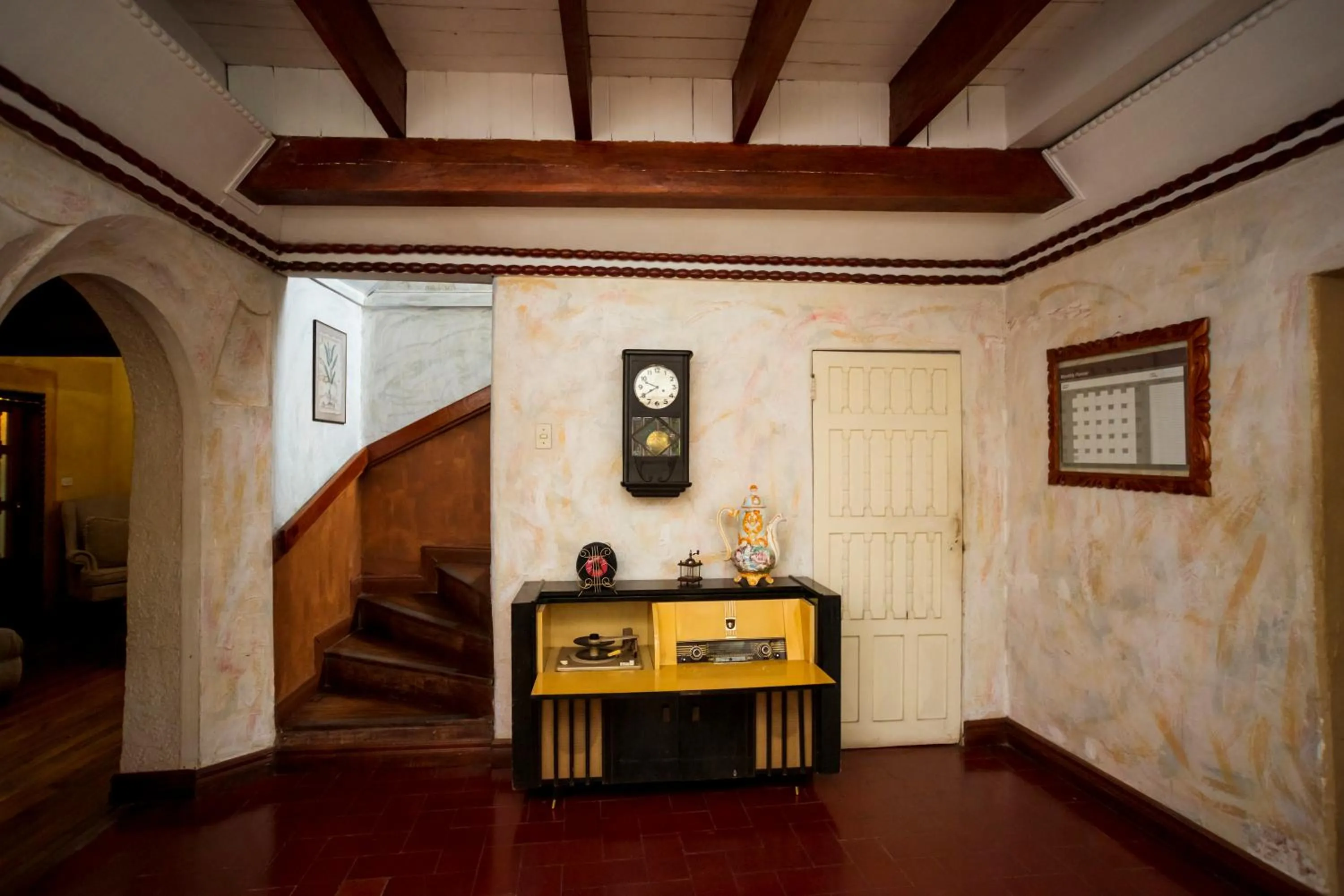 Casa de Piedra Escazú