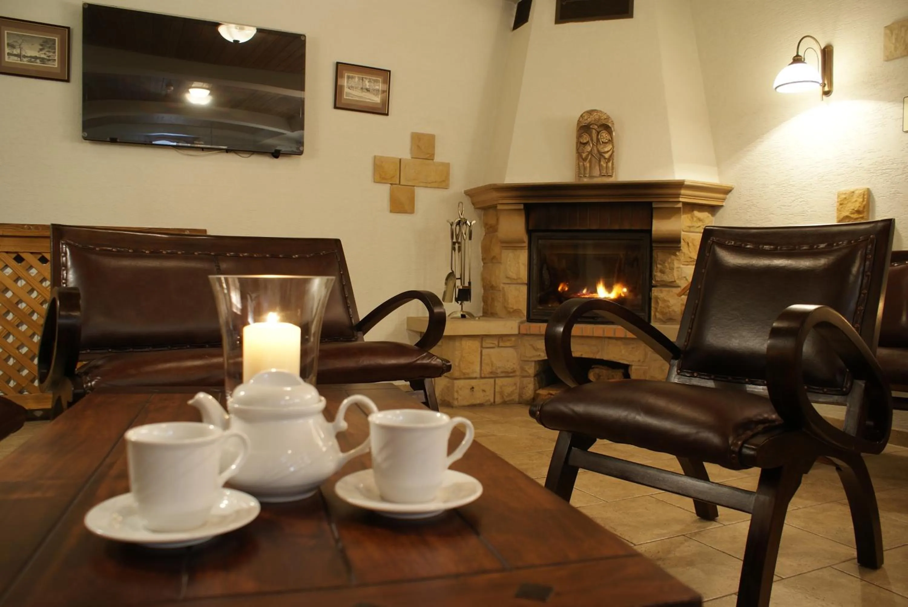 Communal lounge/ TV room in Nowa - Ski SPA Hotel