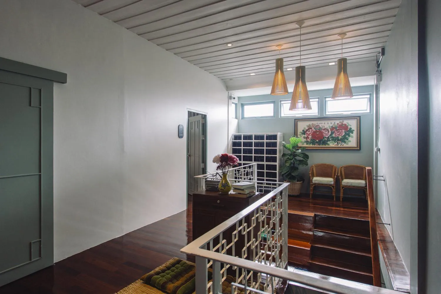 Seating area in Tongsiam